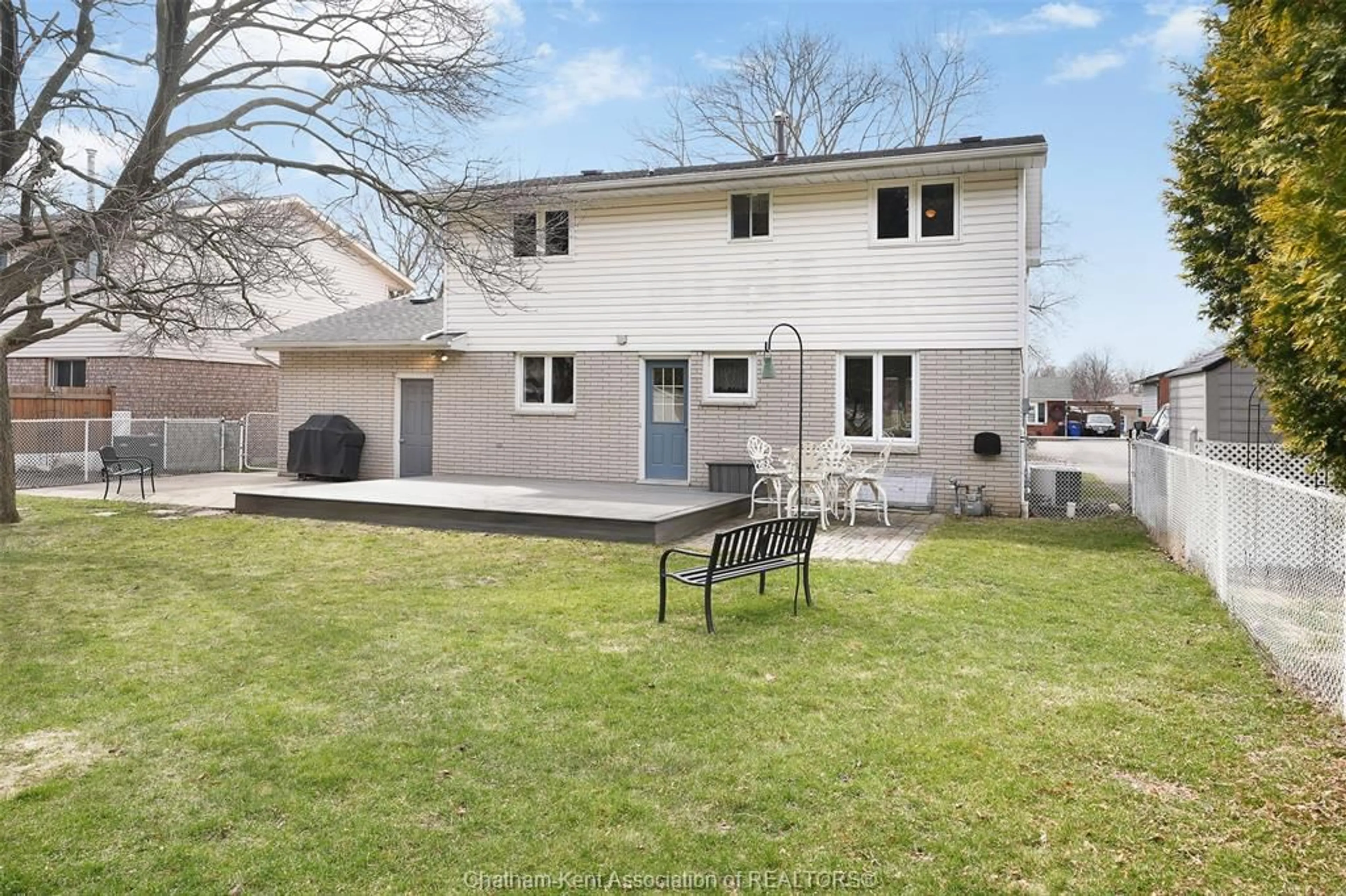 Unknown for 264 Baldoon Rd, Chatham Ontario N7L 1E6