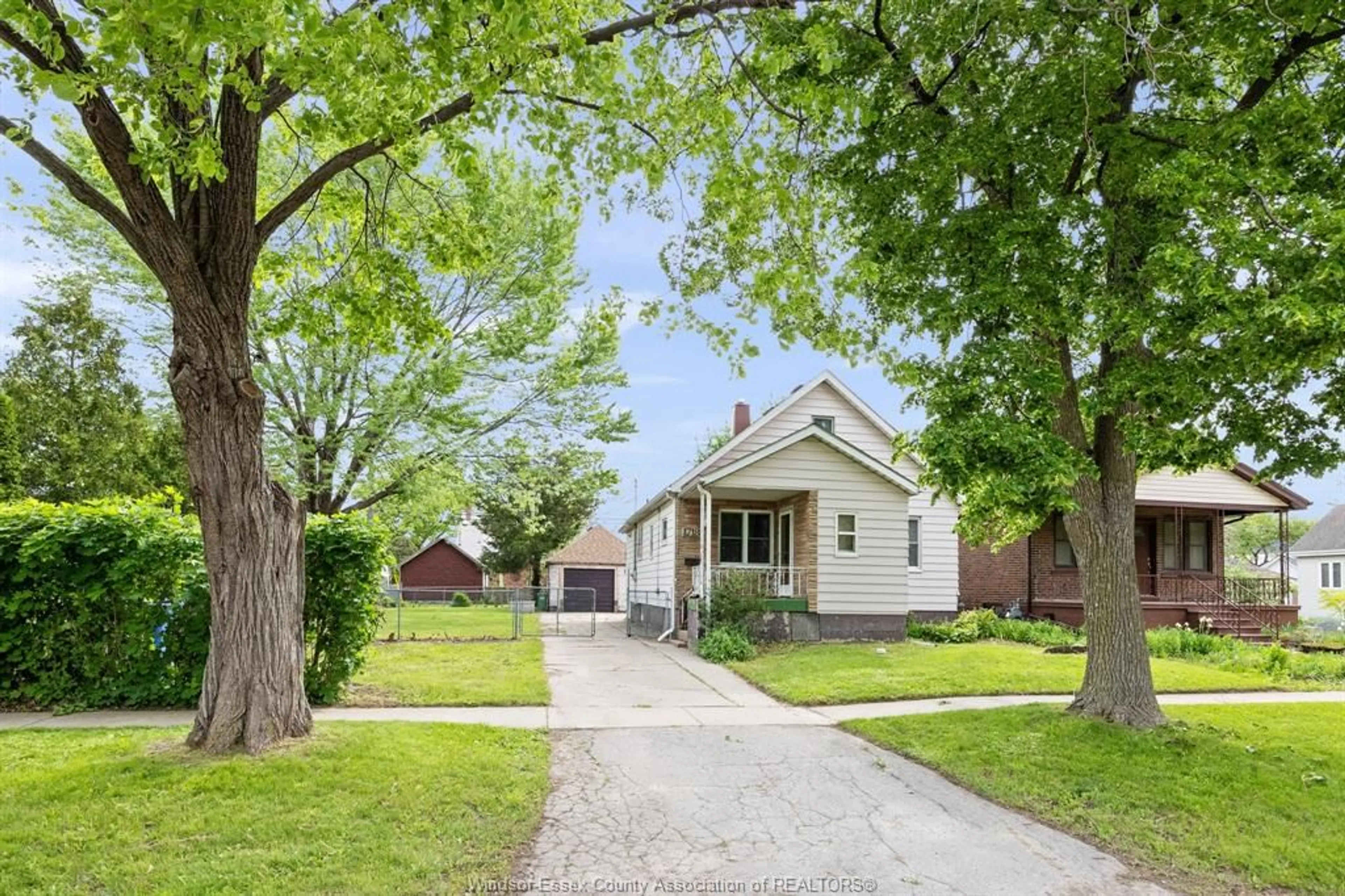 Unknown for 1718 FACTORIA, Windsor Ontario N8Y 4R3