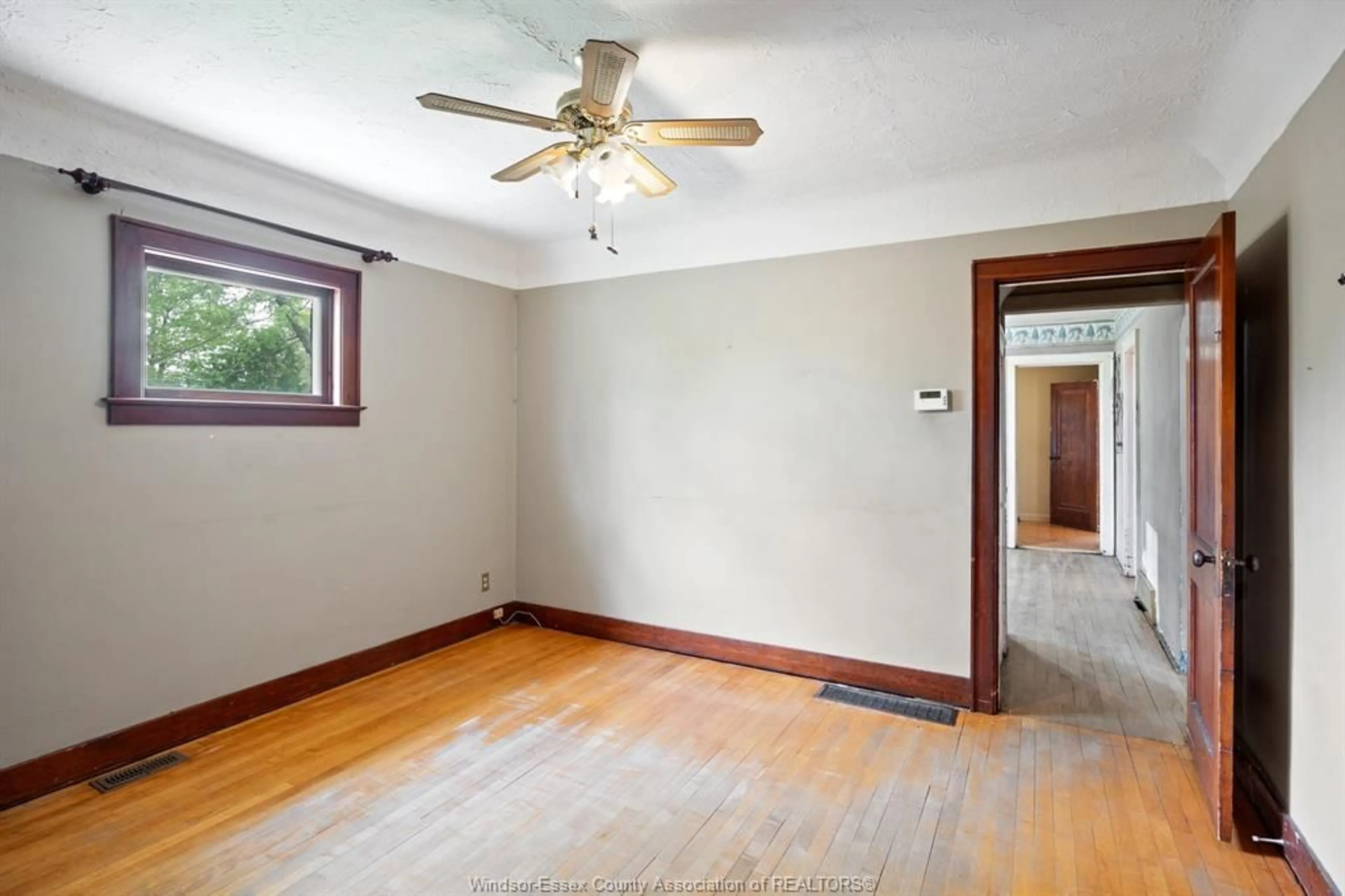 A pic of a room for 1718 FACTORIA, Windsor Ontario N8Y 4R3