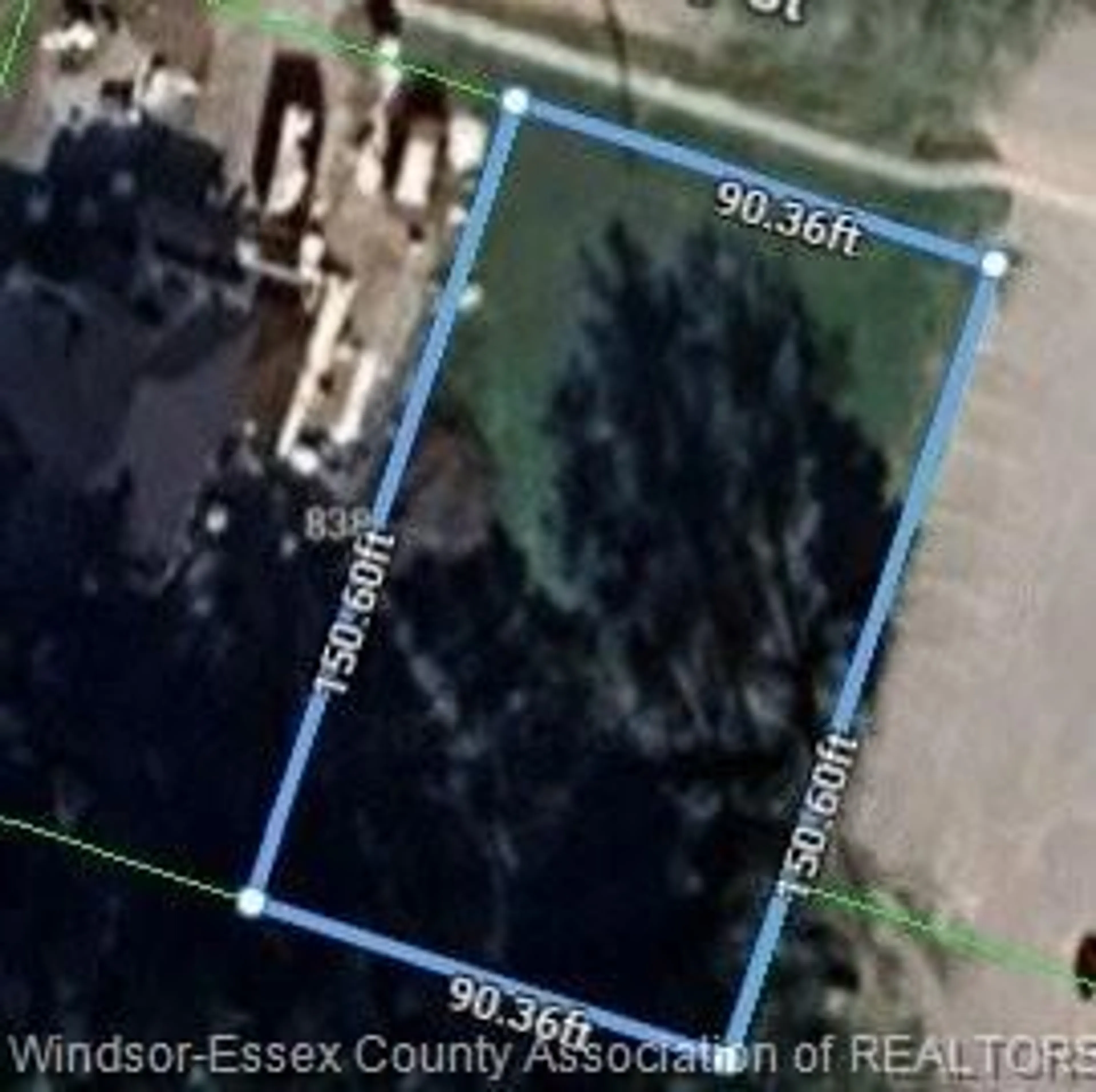 A pic from outside/outdoor area/front of a property/back of a property/a pic from drone, unknown for 848 VICTORY, LaSalle Ontario N9J 1W1