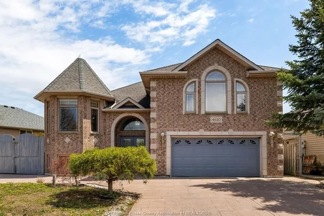 4620 BUNKER, Windsor 2