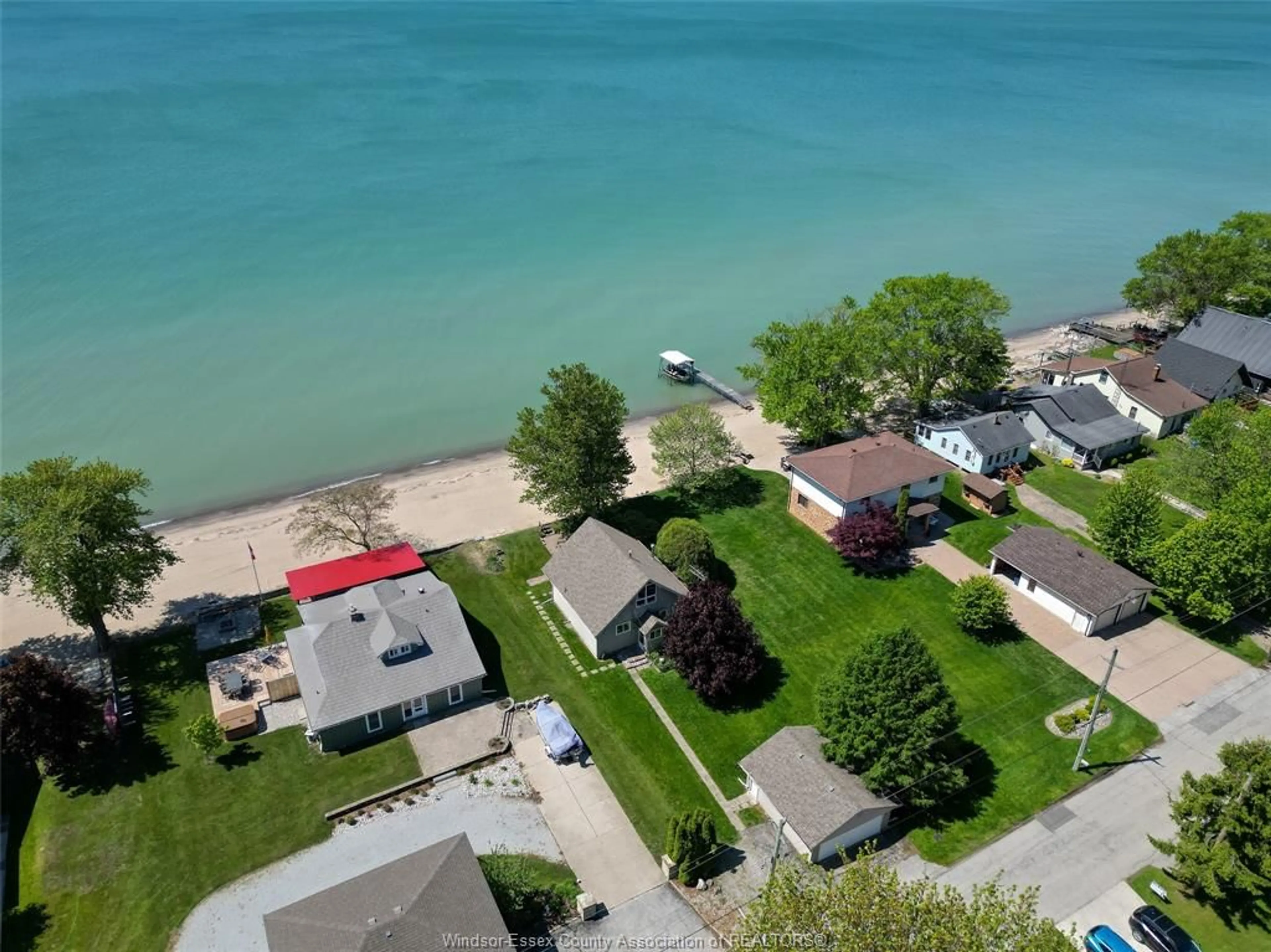 A pic from outside/outdoor area/front of a property/back of a property/a pic from drone, water/lake/river/ocean view for 377 LAKEWOOD Dr, Amherstburg Ontario N9V 2Y8