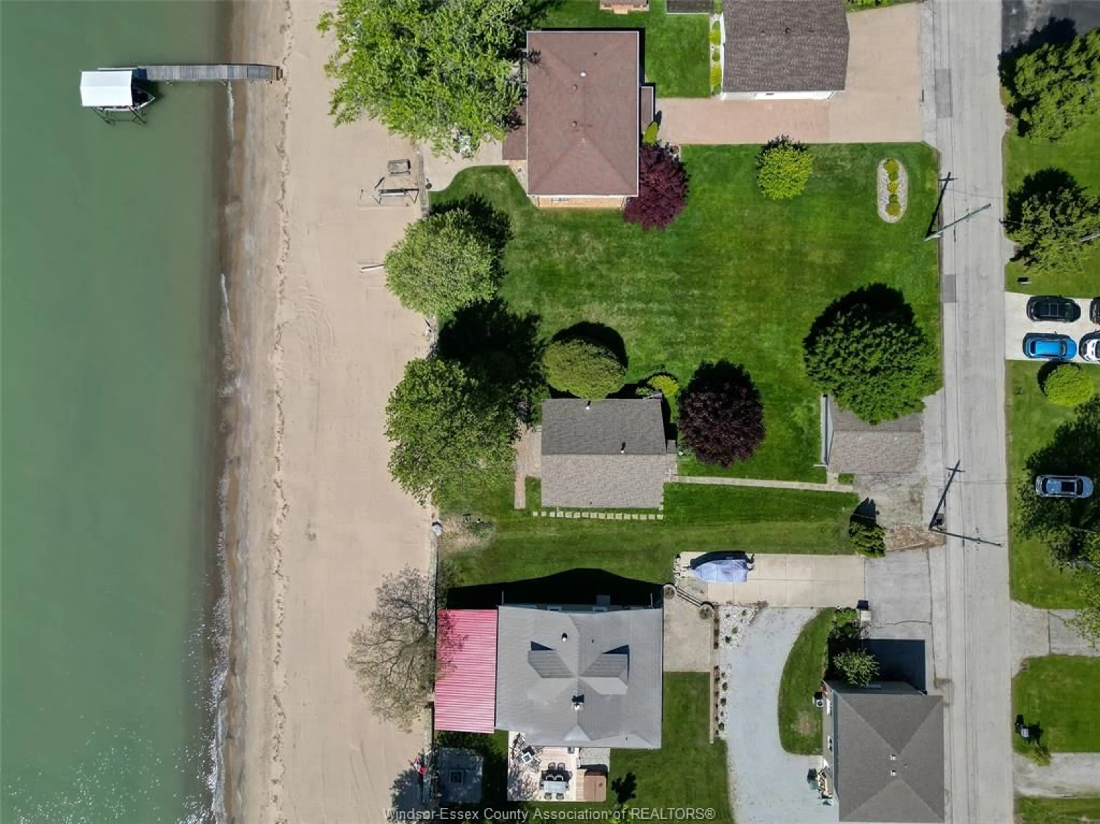 A pic from outside/outdoor area/front of a property/back of a property/a pic from drone, water/lake/river/ocean view for 377 LAKEWOOD Dr, Amherstburg Ontario N9V 2Y8