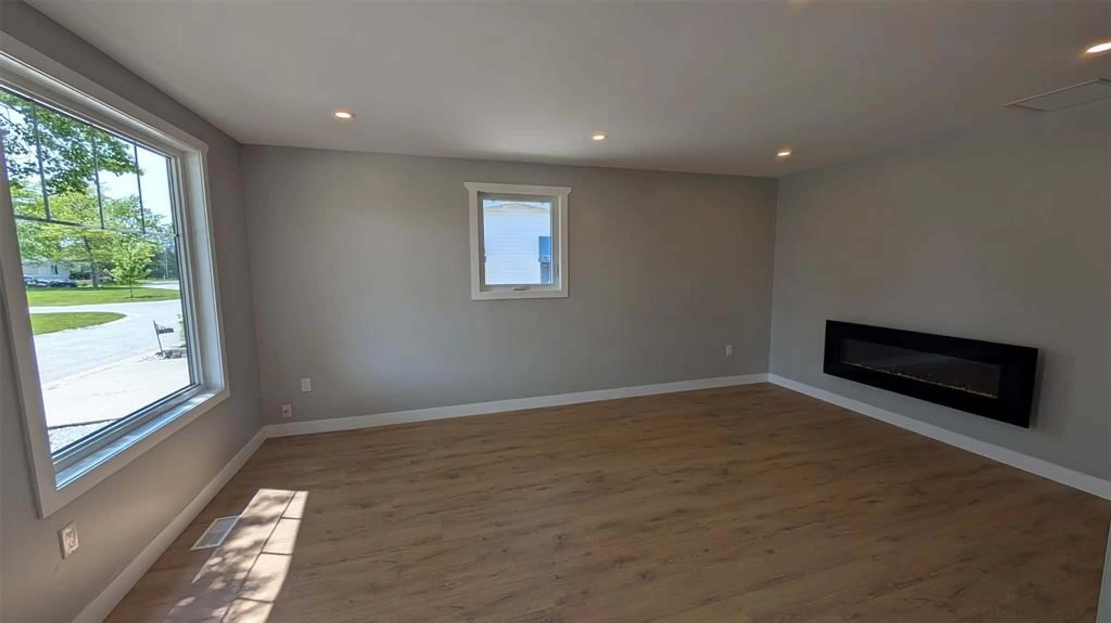 A pic of a room for 2761 OIL HERITAGE Rd #20, Oil Springs Ontario N0N 1P0