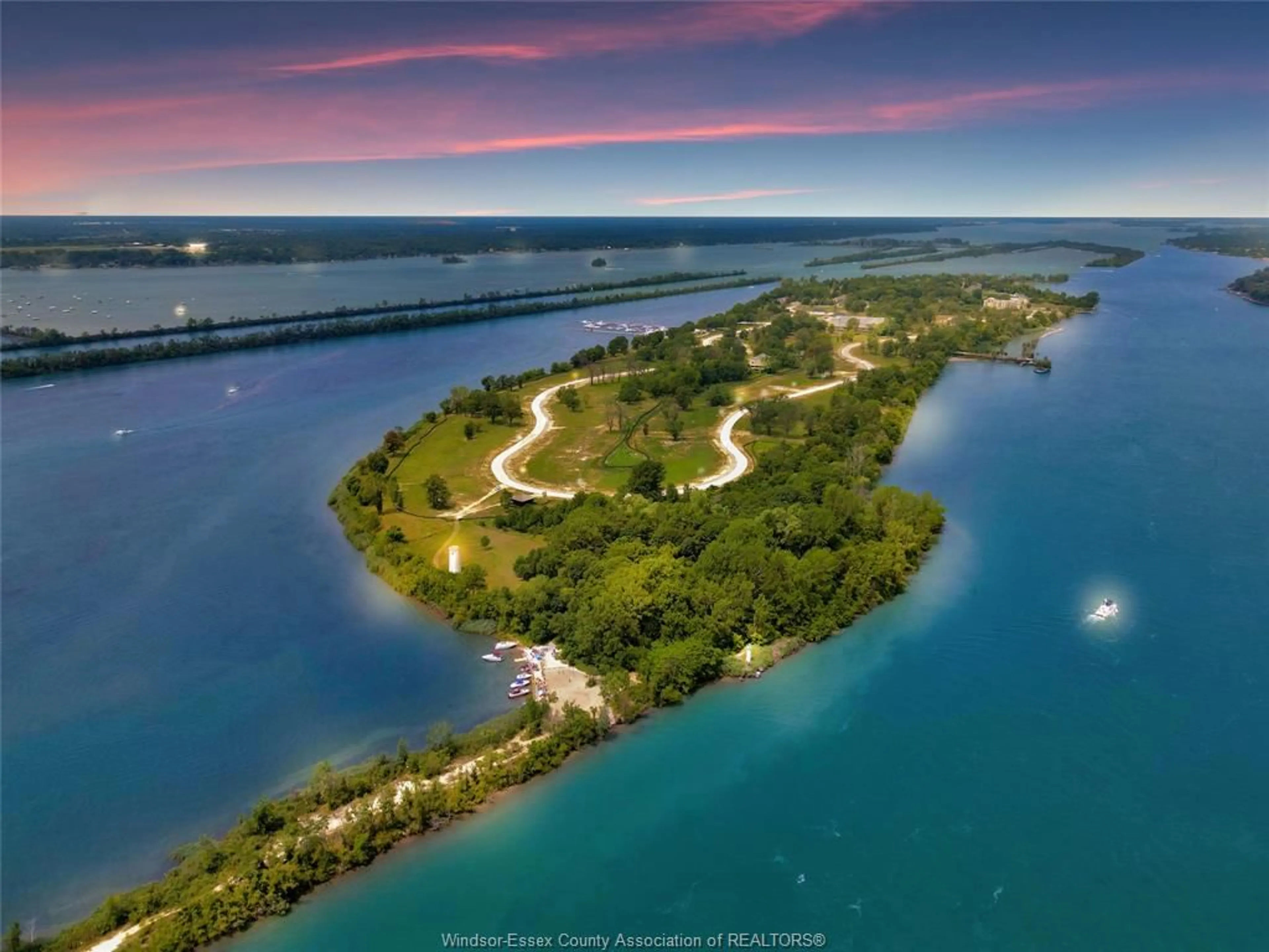 A pic from outside/outdoor area/front of a property/back of a property/a pic from drone, water/lake/river/ocean view for 271 CRYSTAL BAY, Amherstburg Ontario N9V 4A6