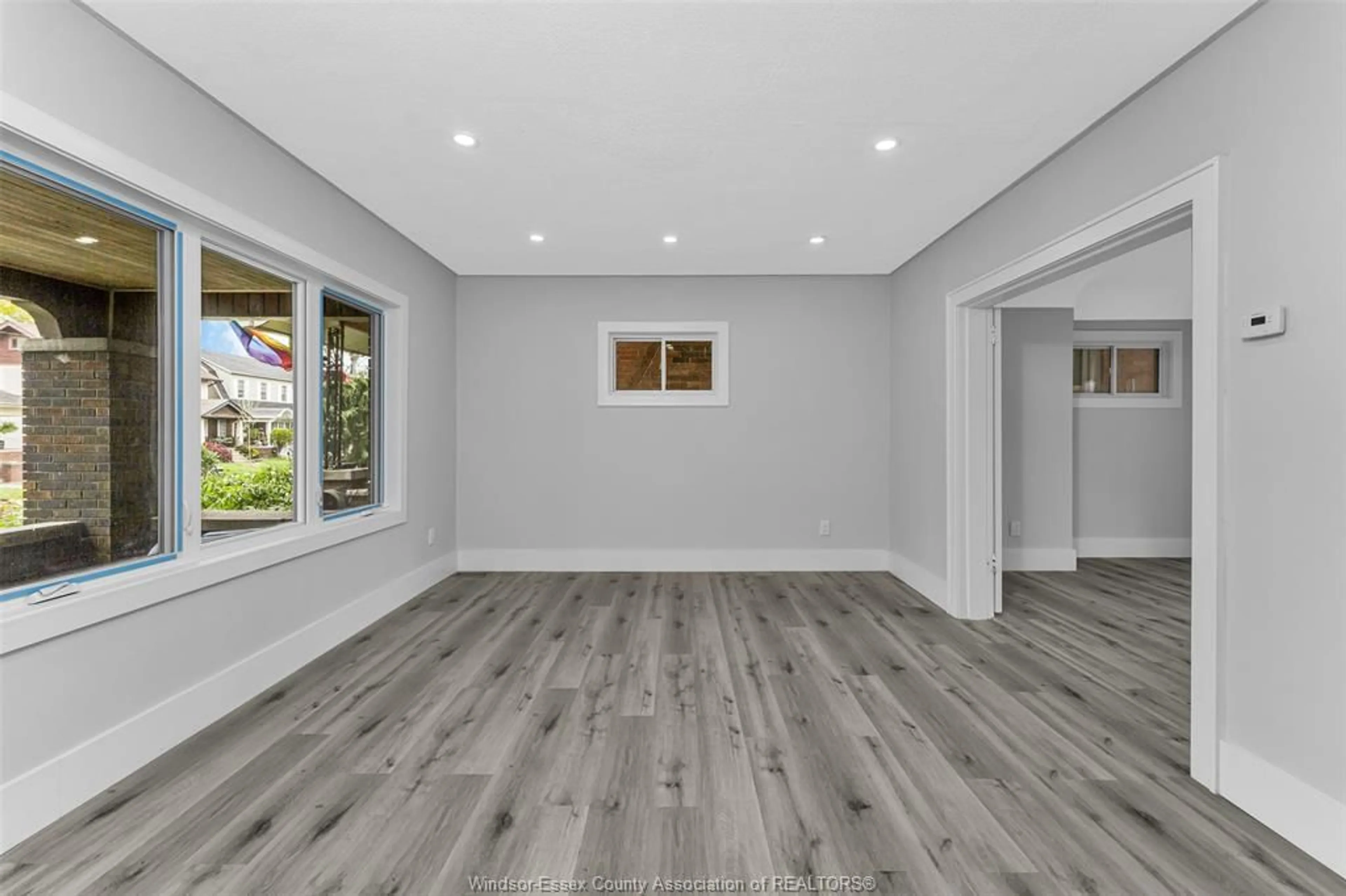 Unknown for 1525 DOUGALL ..., Windsor Ontario N8X 1S2