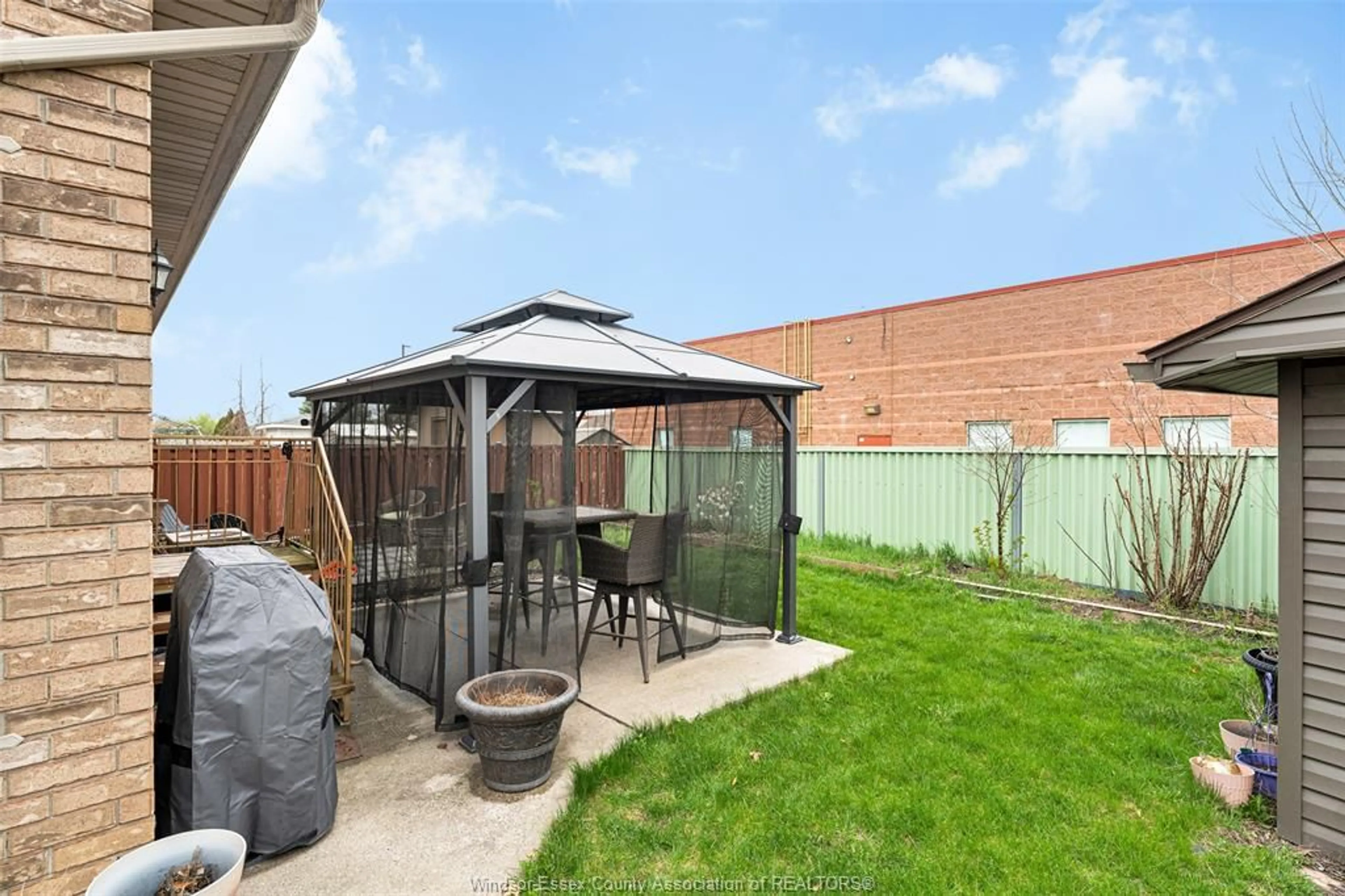 Patio, unknown for 11460 TIMBER BAY Cres, Windsor Ontario N8R 2K9