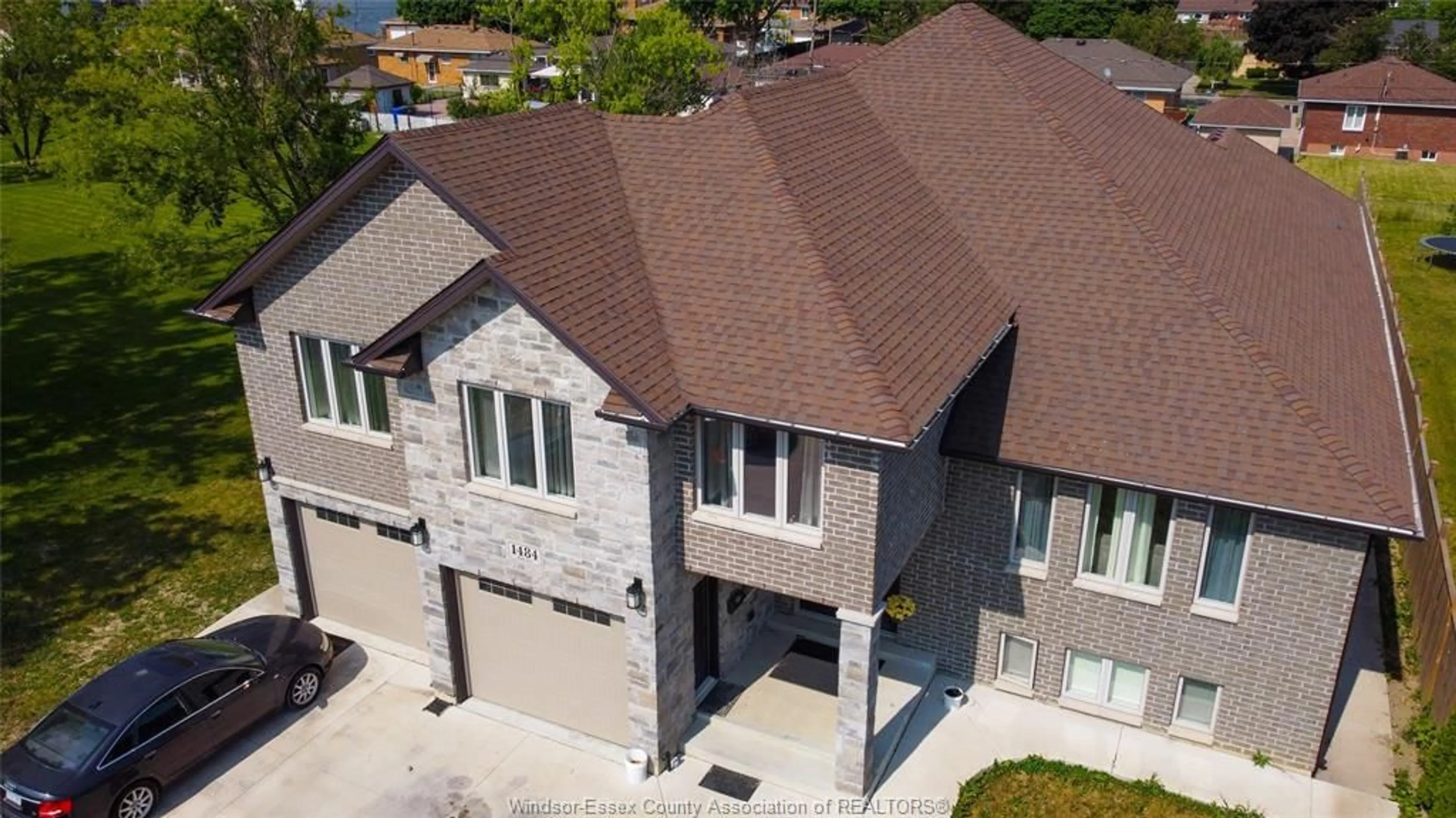 Home with brick exterior material, building for 1484 RANKIN, Windsor Ontario N9B 3V6