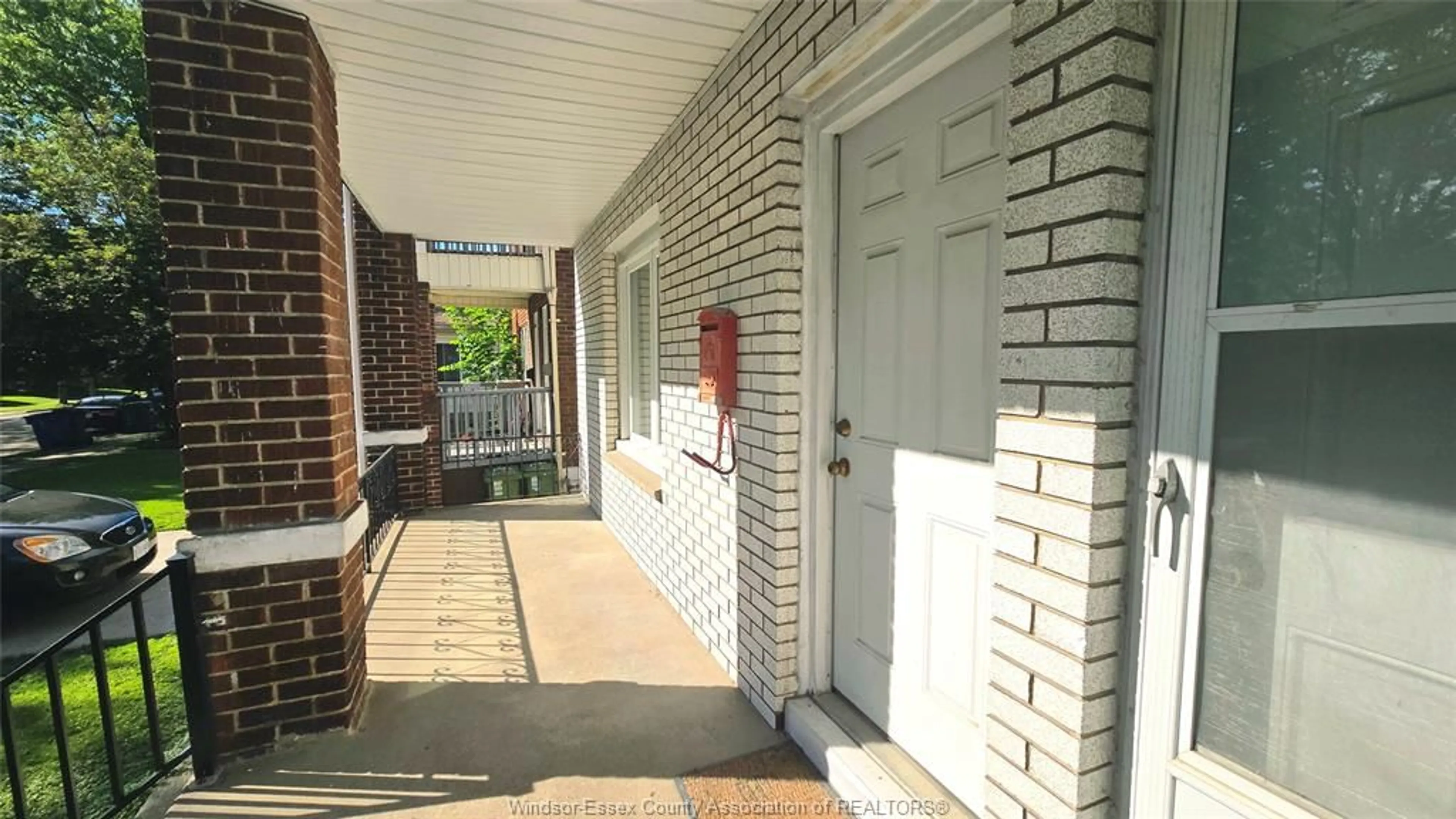 Unknown for 721-723 CAMPBELL AVE Ave, Windsor Ontario N9B 2H6