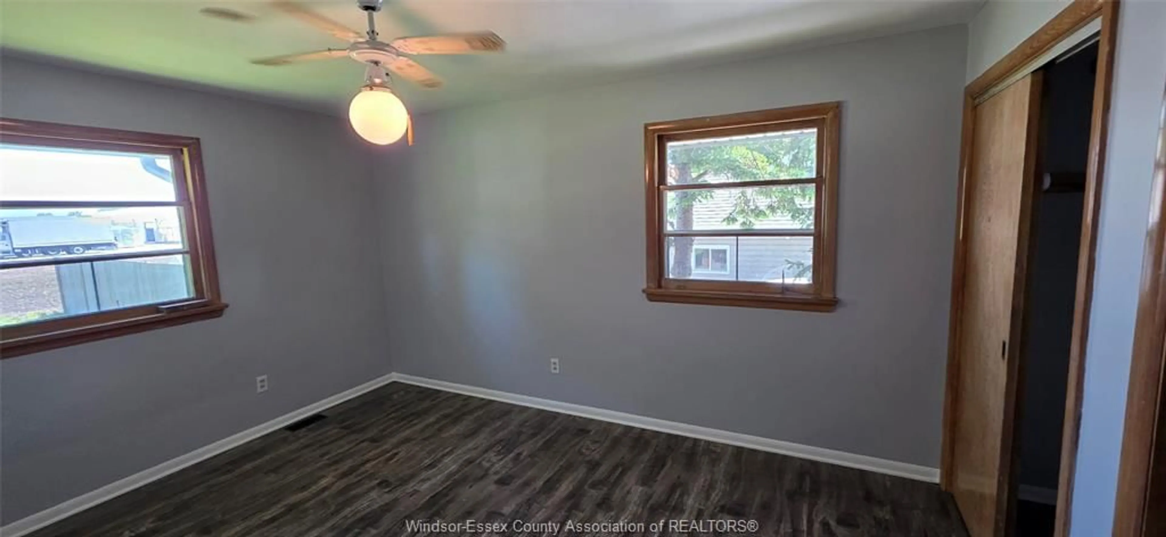 A pic of a room for 113 VICTORY, LaSalle Ontario N9J 1V5