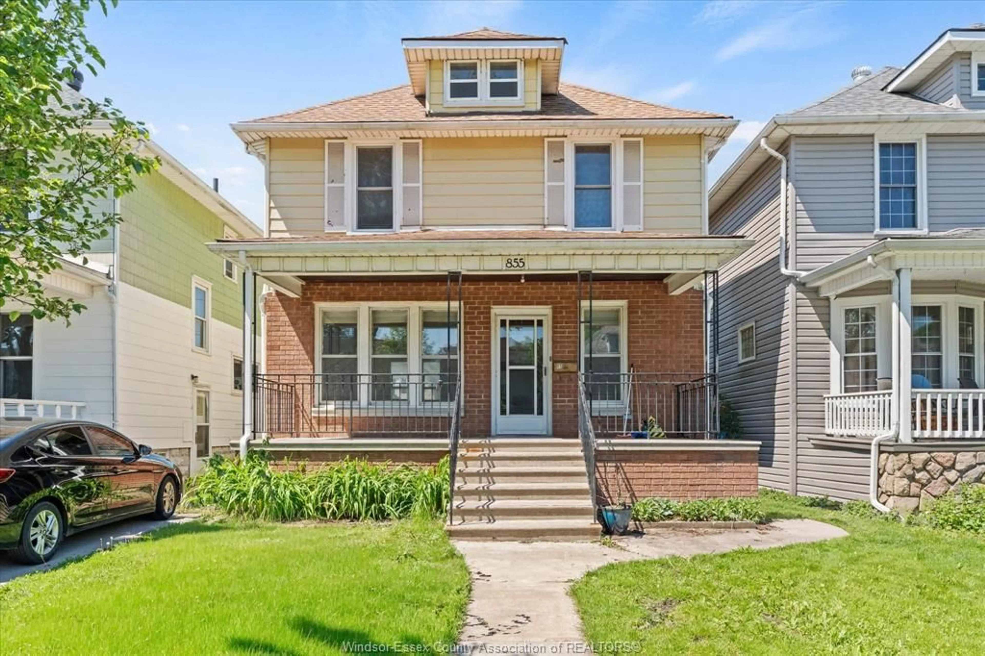 Home with brick exterior material, street for 855 HALL Ave, Windsor Ontario N9A 2M2