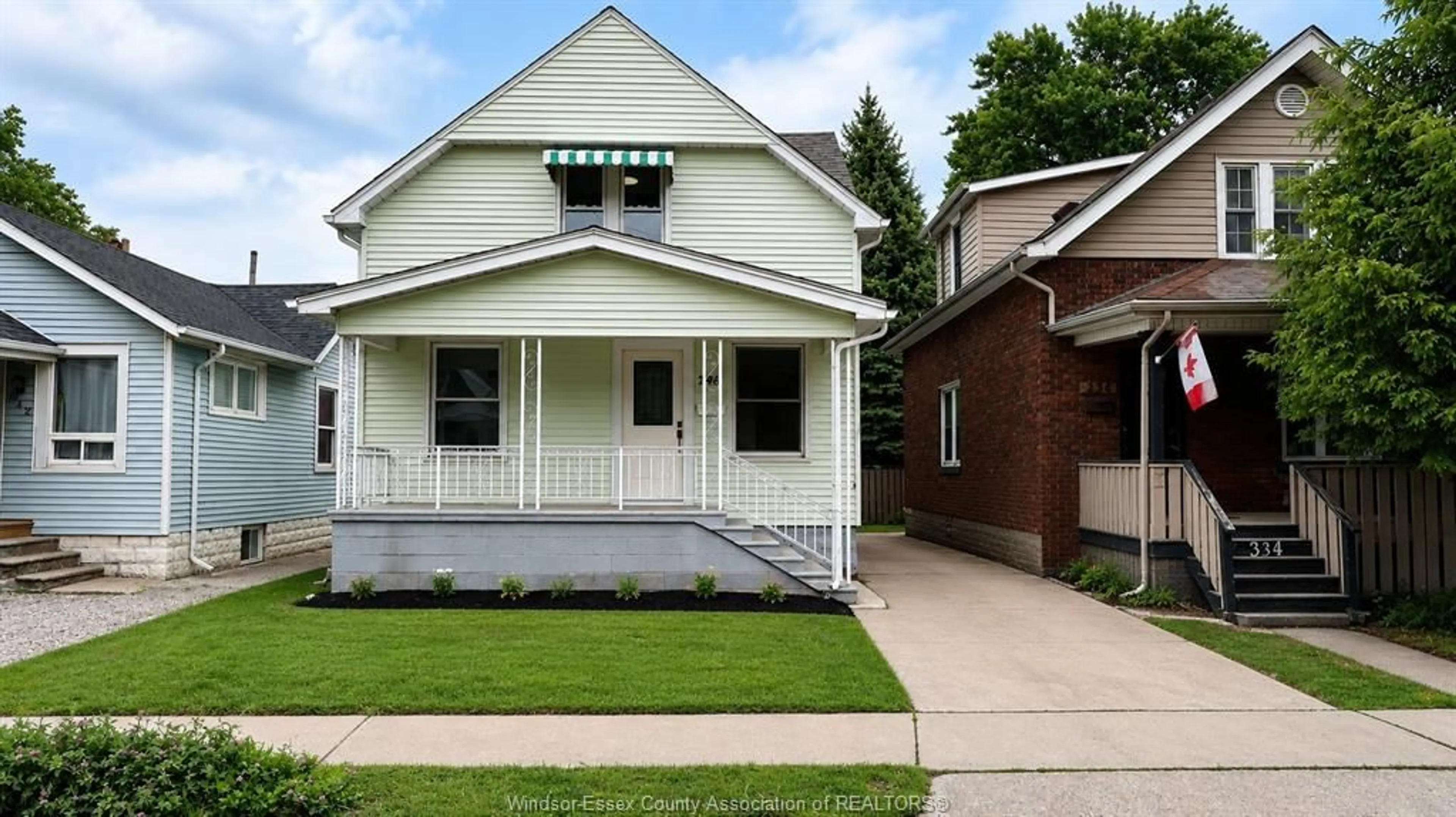Home with vinyl exterior material, street for 248 JOSEPHINE, Windsor Ontario N9B 2K8