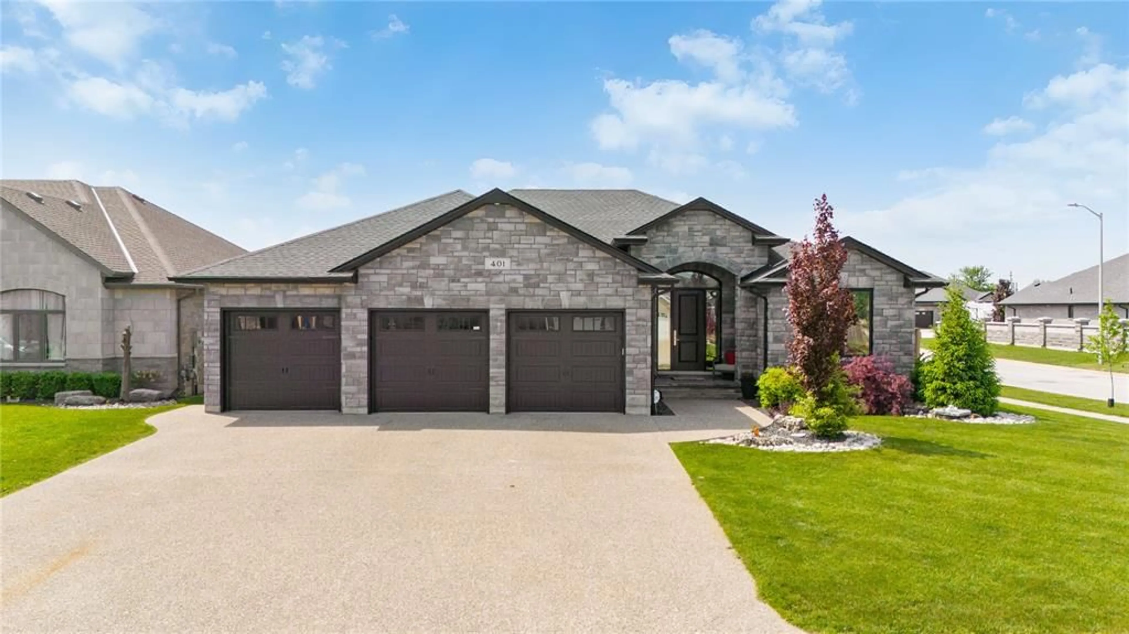 Home with brick exterior material, street for 401 RODRIGUEZ Dr, Sarnia Ontario N7S 4M6