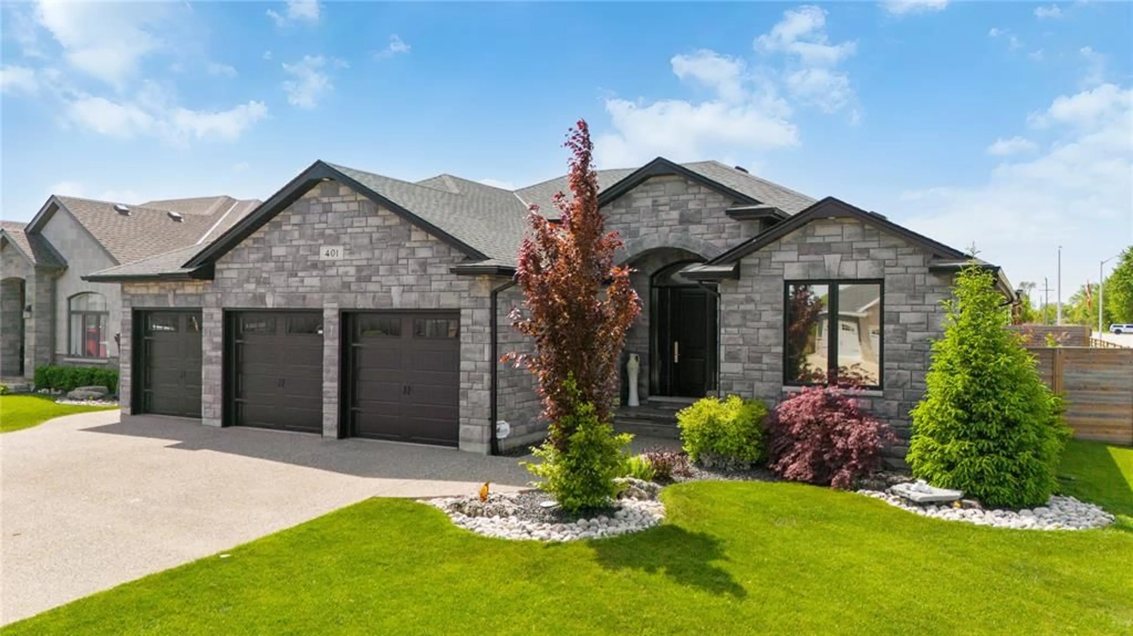 Home with brick exterior material, street for 401 RODRIGUEZ Dr, Sarnia Ontario N7S 4M6