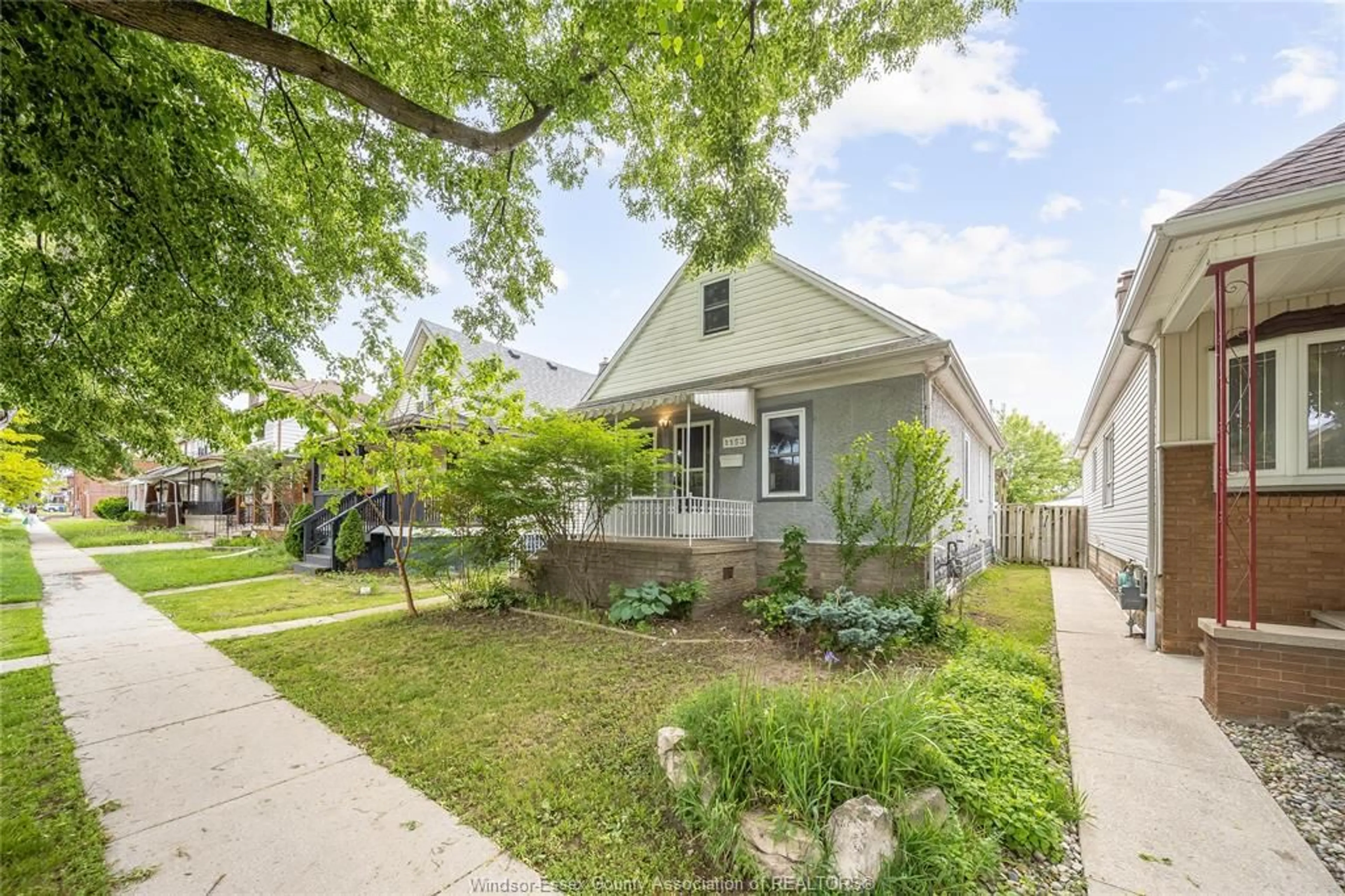 Unknown for 1153 GLADSTONE Ave, Windsor Ontario N9A 2R9