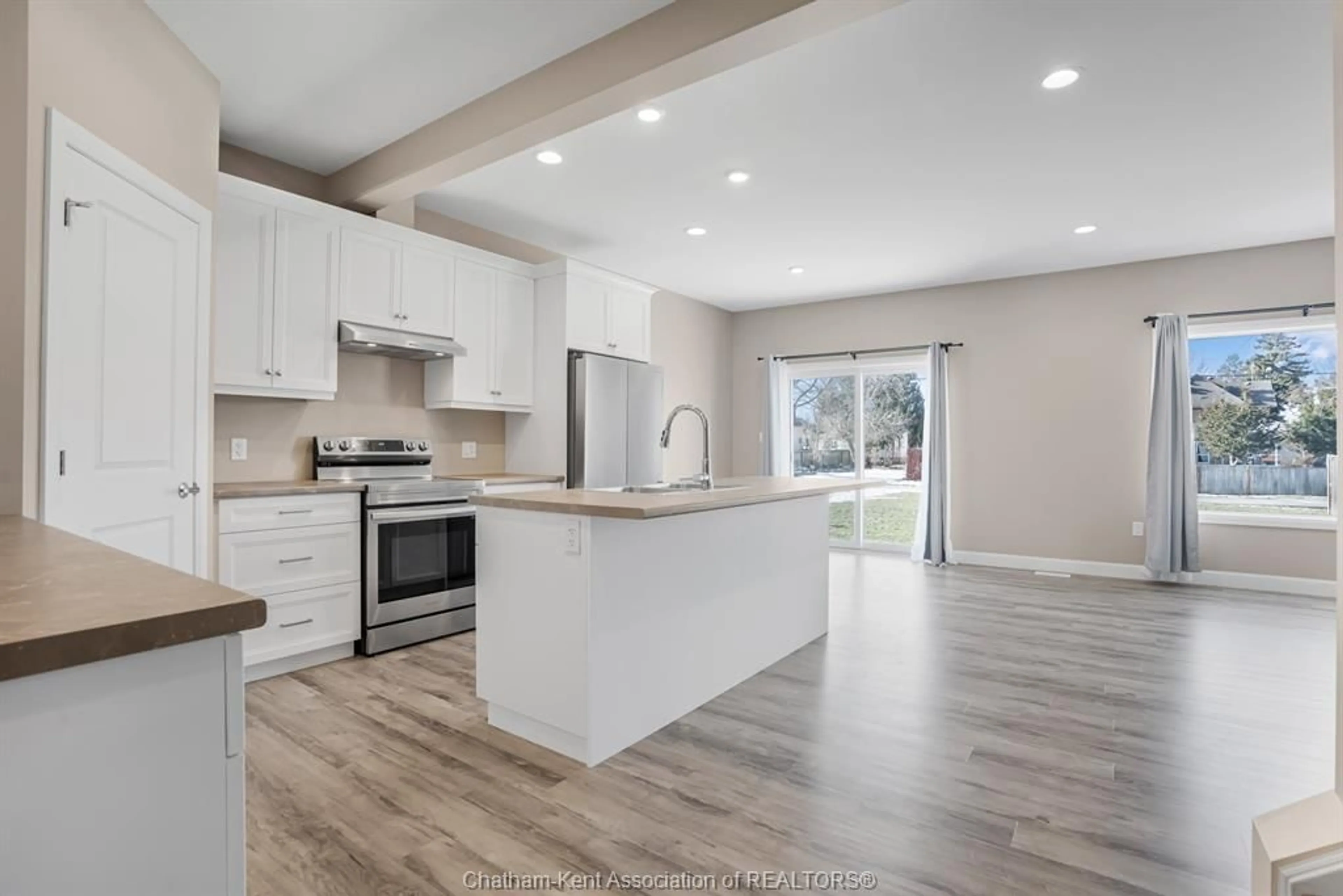 Open concept kitchen, unknown for 50 LLYDICAN Ave, Chatham Ontario N7L 3E5