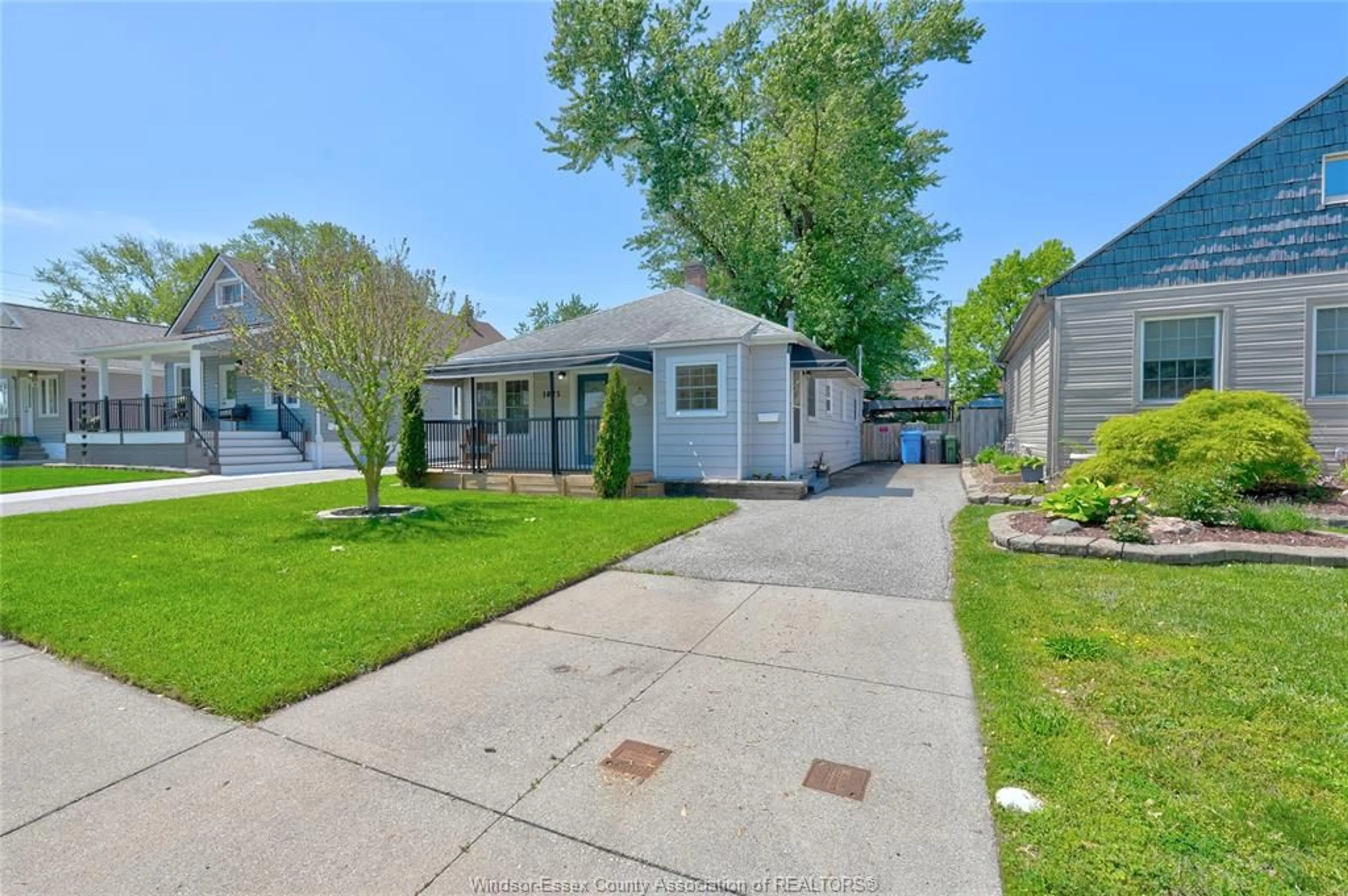 Unknown for 1075 ESDRAS Pl, Windsor Ontario N8S 2N1
