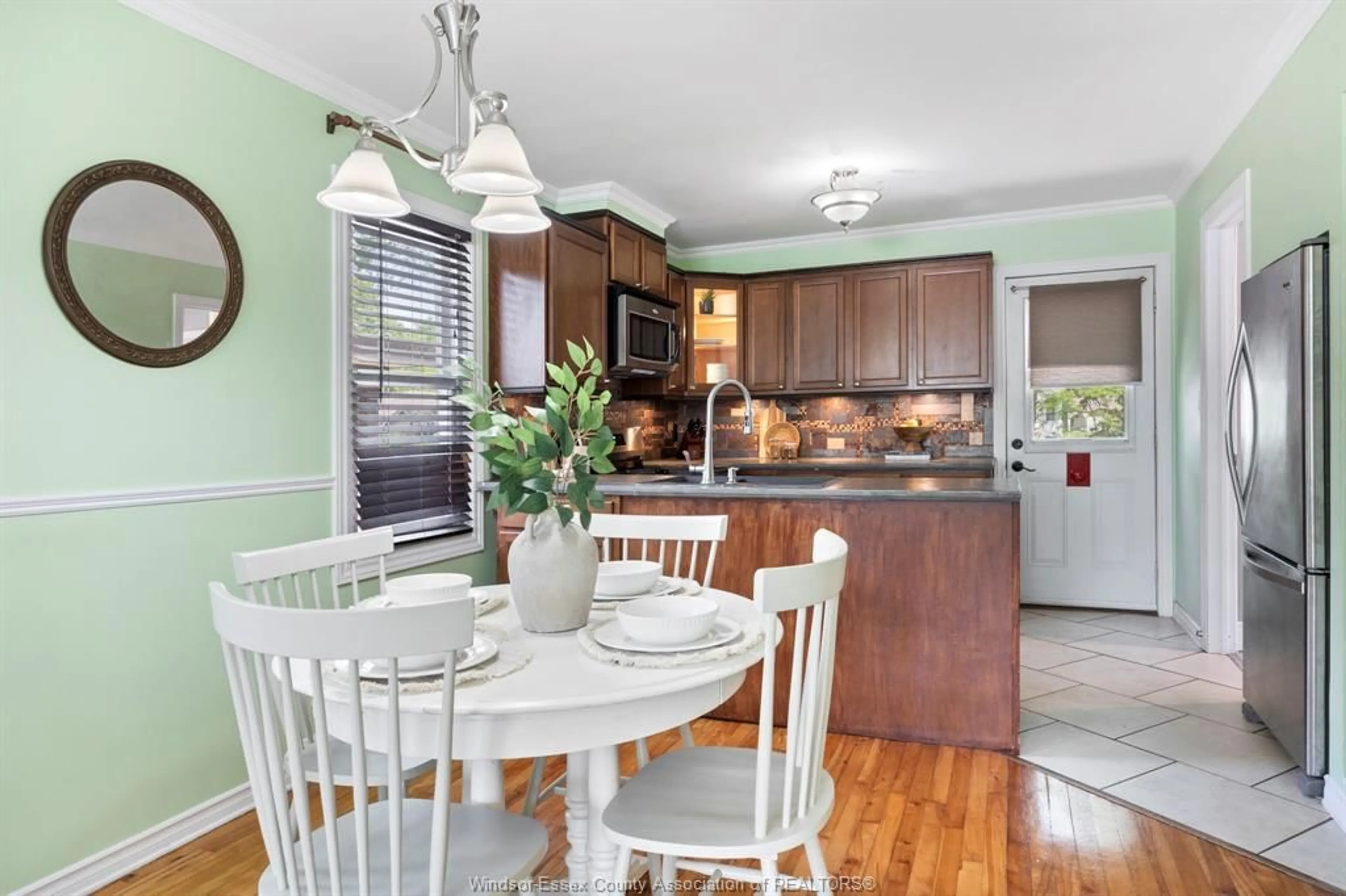 Open concept kitchen, unknown for 1034 HOMEDALE, Windsor Ontario N8S 2T4