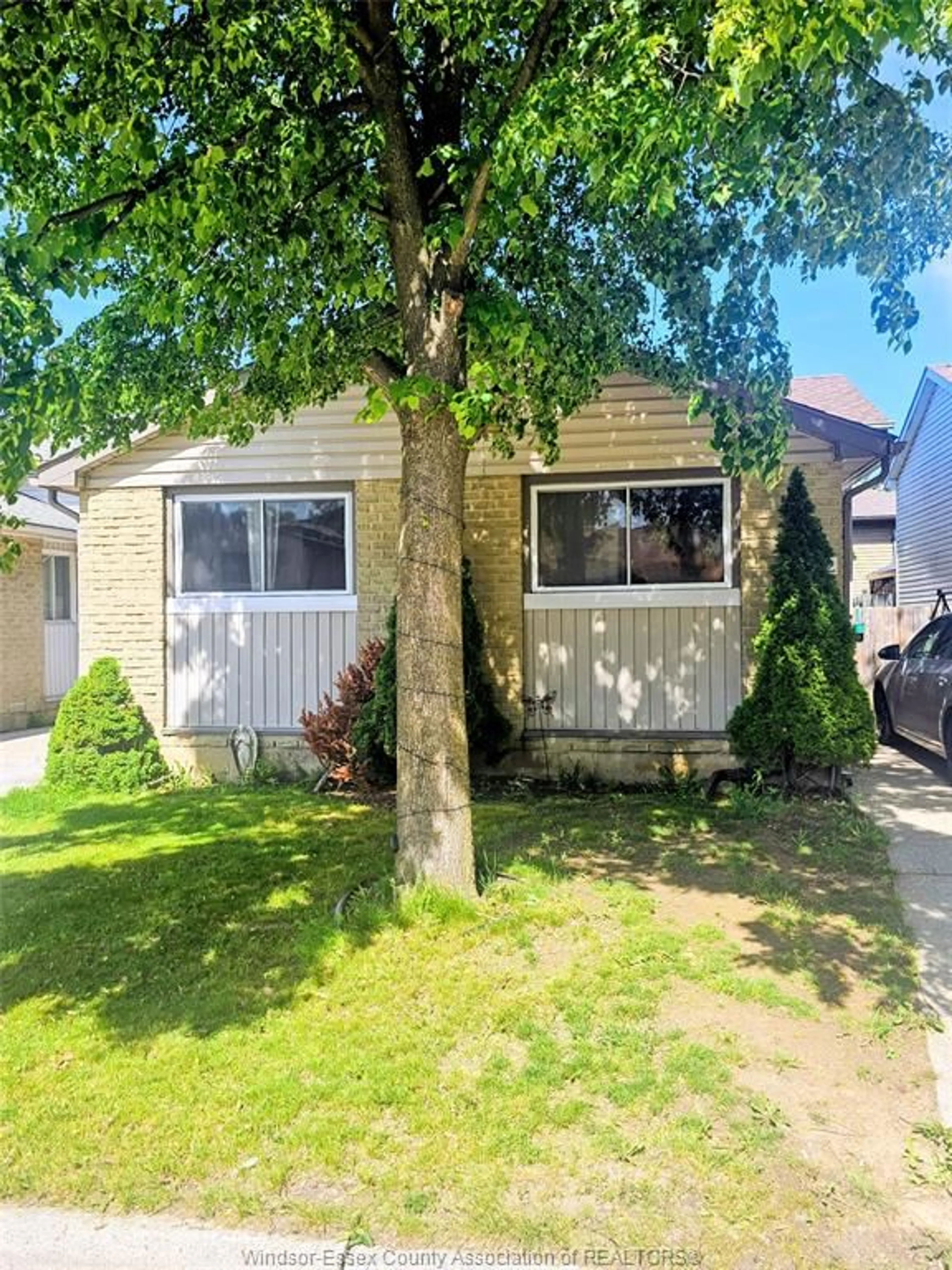 Shed for 8232 GREGORY Pl, Windsor Ontario N8S 4N4