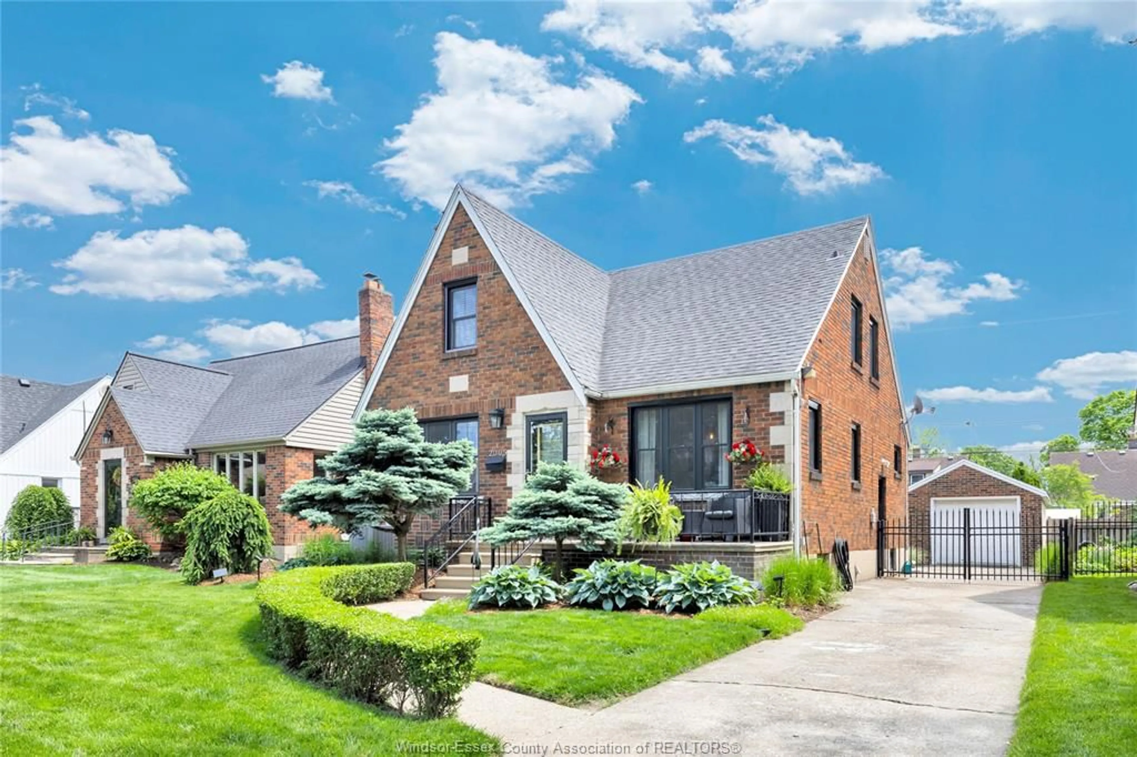 Home with brick exterior material, street for 2005 AMIENS Ave, Windsor Ontario N8W 1T3