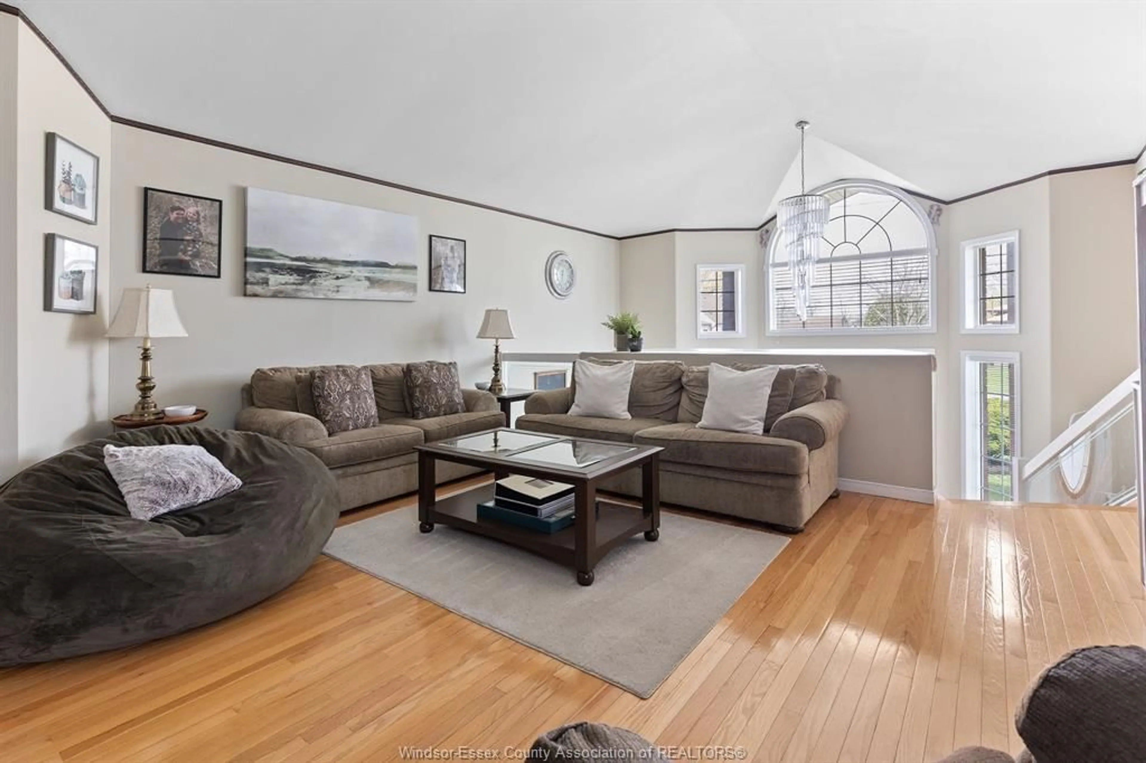 Living room with furniture, unknown for 330 REAUME Rd, LaSalle Ontario N9J 1B1