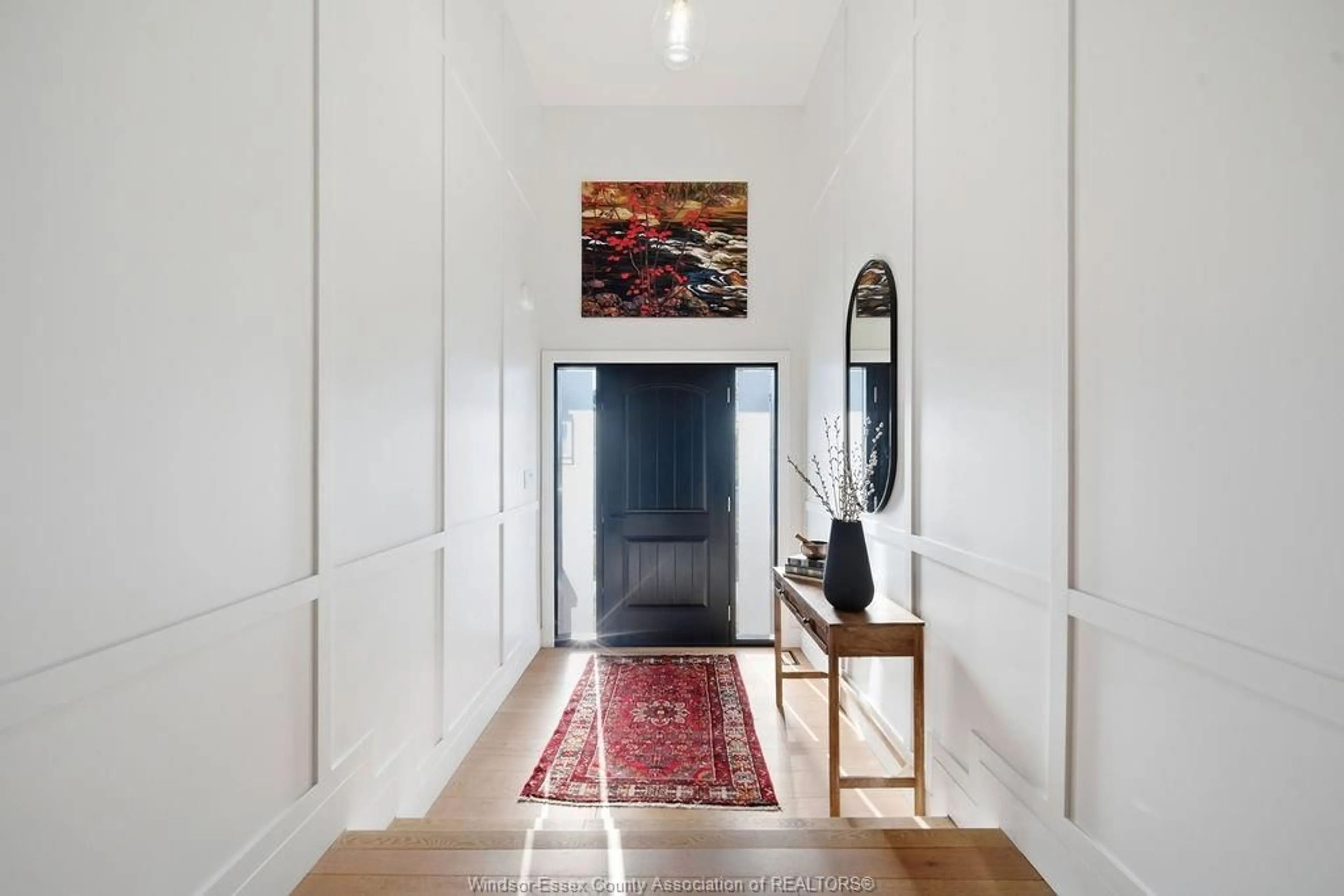 Indoor entryway for 43 Belleview Dr, Cottam Ontario N0R 1B0