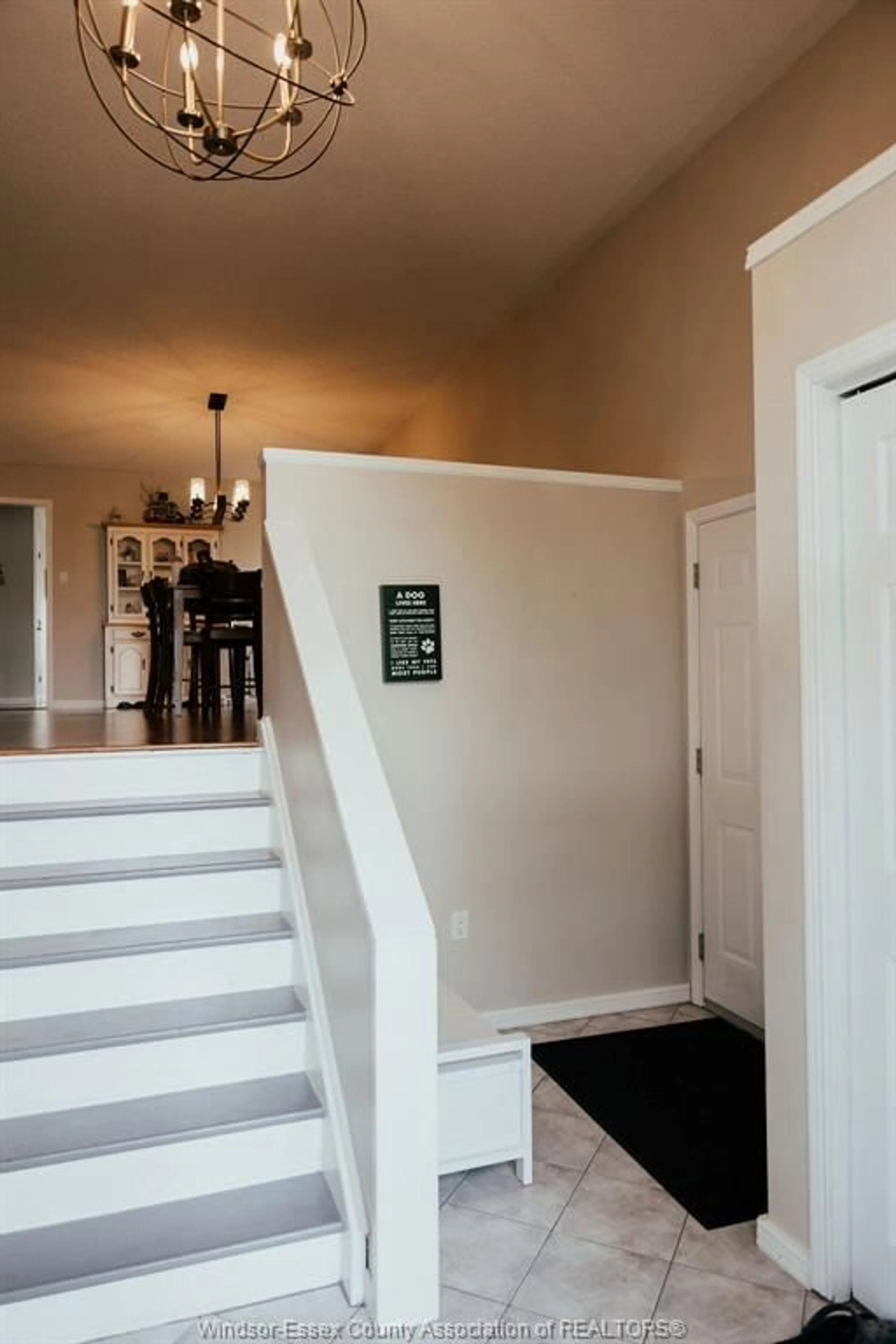 Unknown for 121 Queen St. South, Tilbury Ontario N0P 2L0