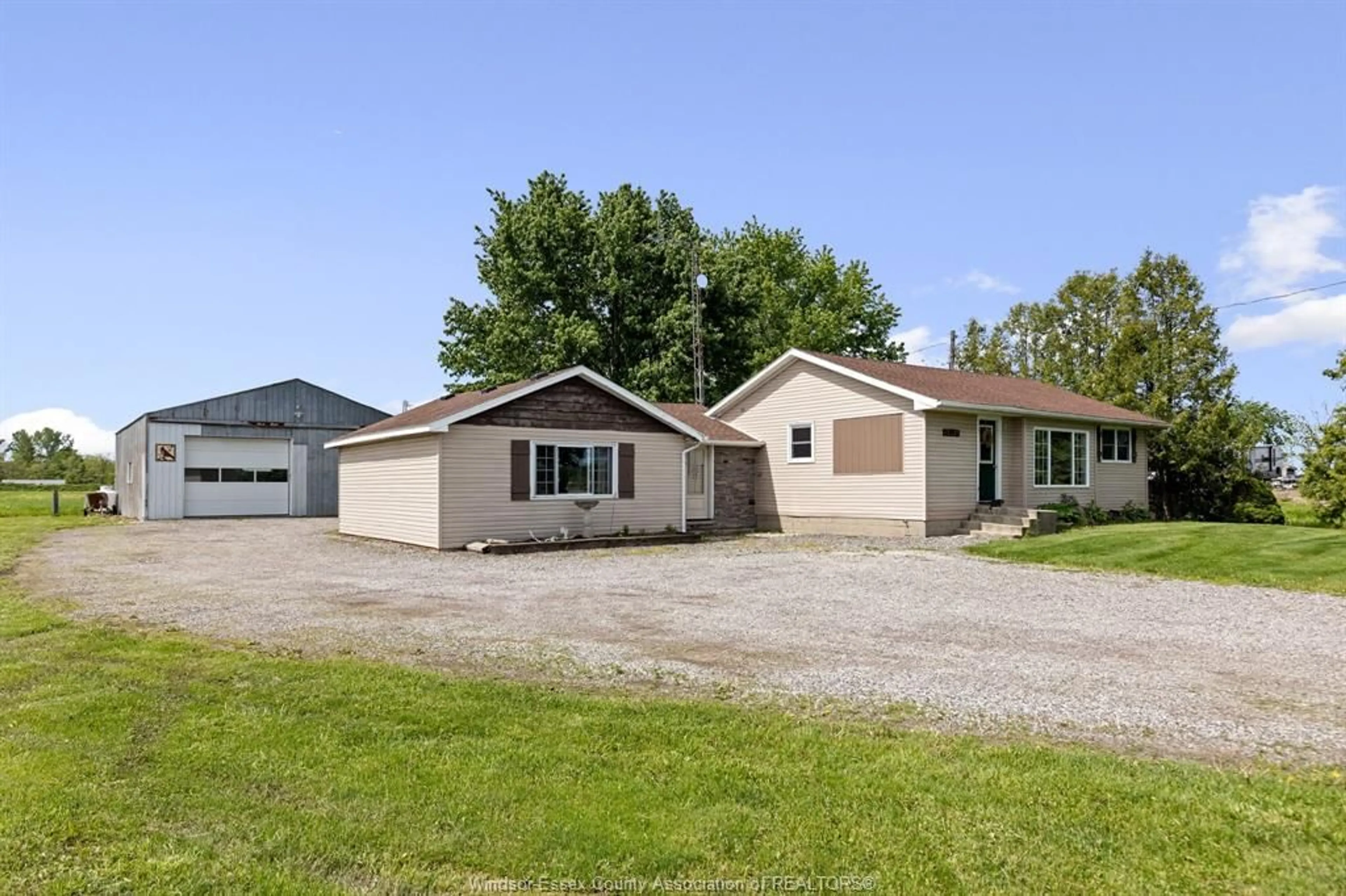 A pic from outside/outdoor area/front of a property/back of a property/a pic from drone, street for 17825 LAKESHORE RD 303, Tilbury North Ontario N0P 2L0