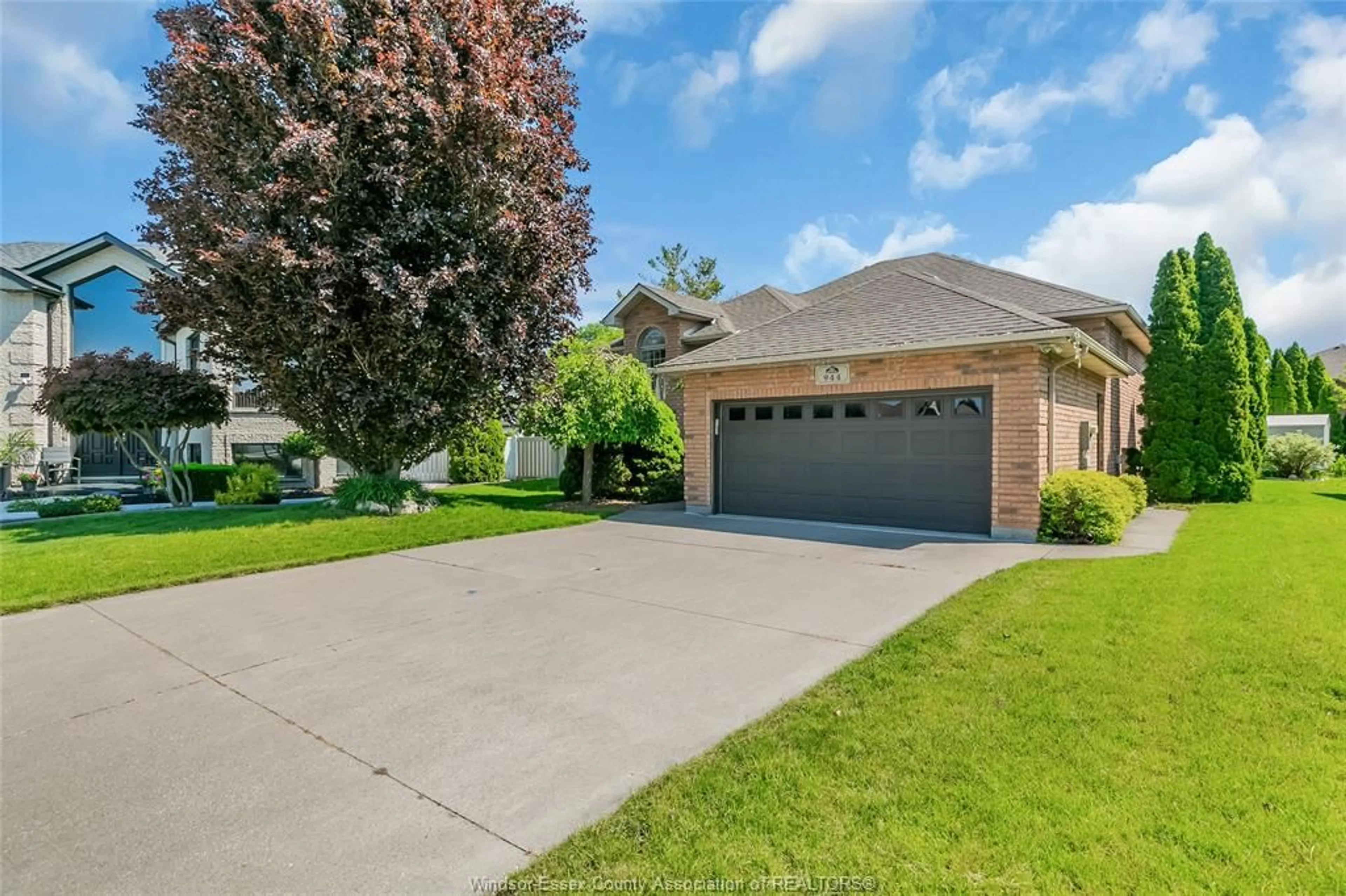 Home with brick exterior material, street for 944 IMPERIAL Cres, Windsor Ontario N9G 2T2