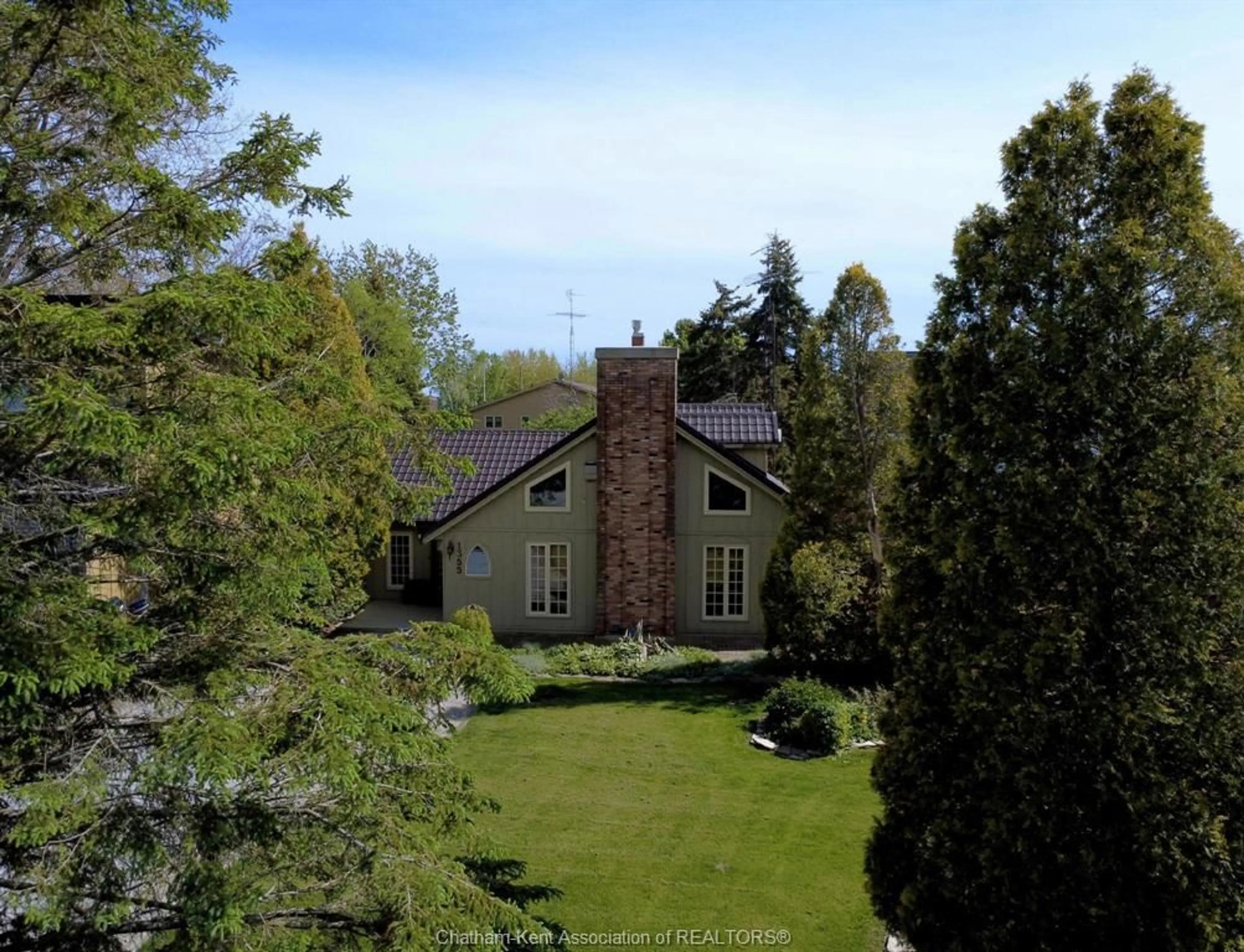 A pic from outside/outdoor area/front of a property/back of a property/a pic from drone, unknown for 1355 KERR Ave, Erieau Ontario N0P 1N0