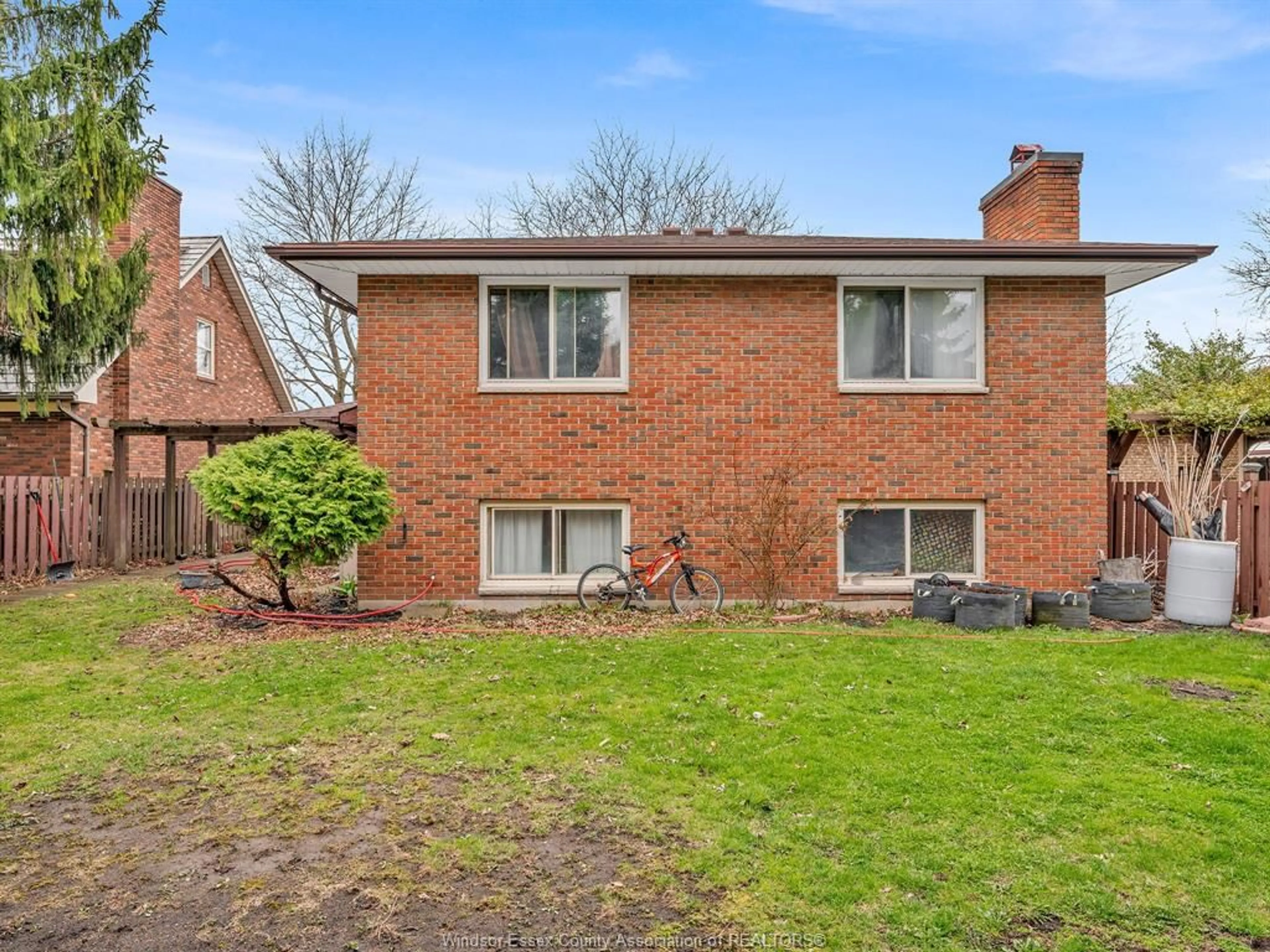 Home with brick exterior material, street for 2880 ST. CLAIR Ave, Windsor Ontario N9E 4B4