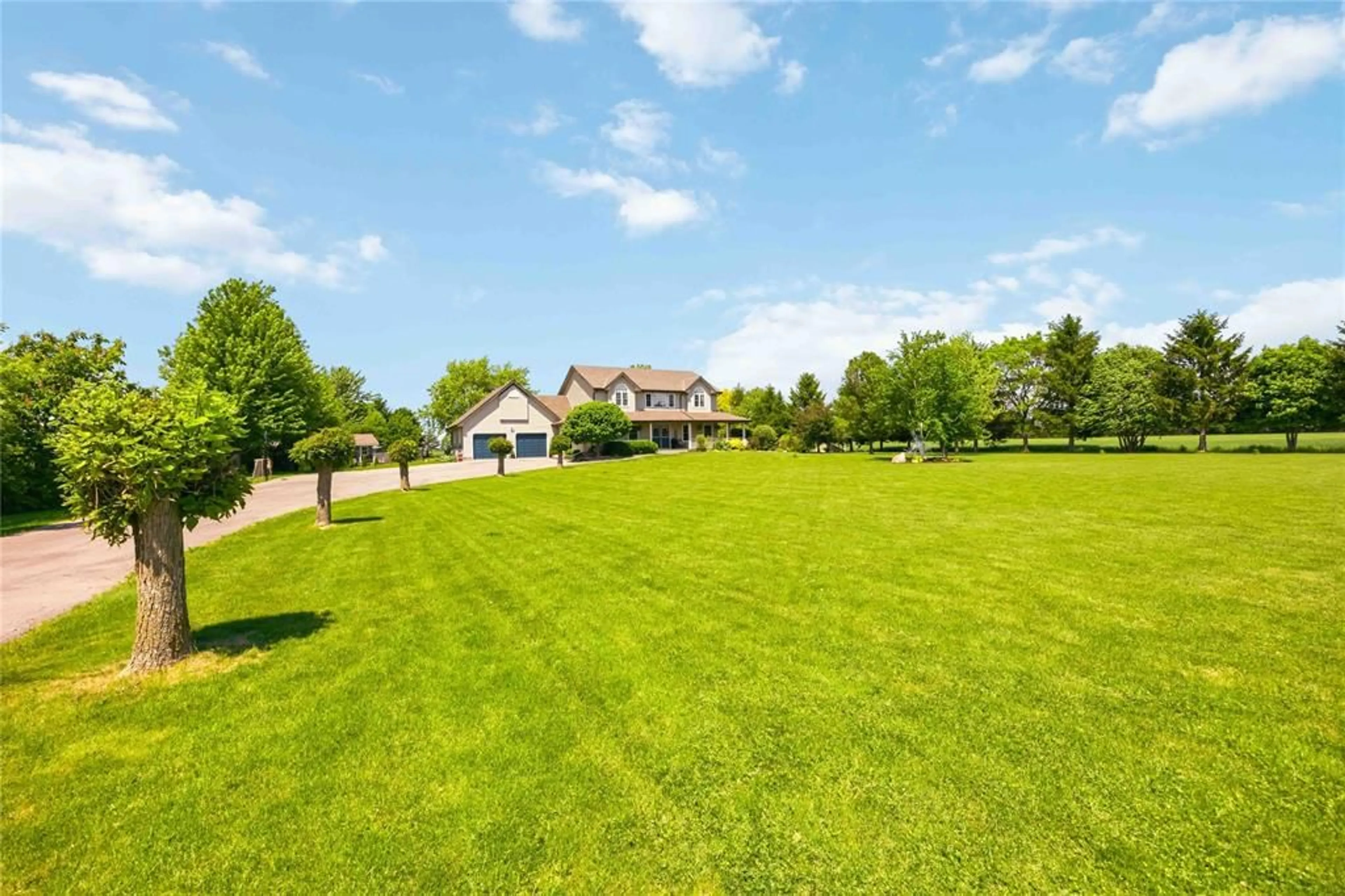 A pic from outside/outdoor area/front of a property/back of a property/a pic from drone, water/lake/river/ocean view for 6052 COURTRIGHT Line, Oil Springs Ontario N0N 1P0
