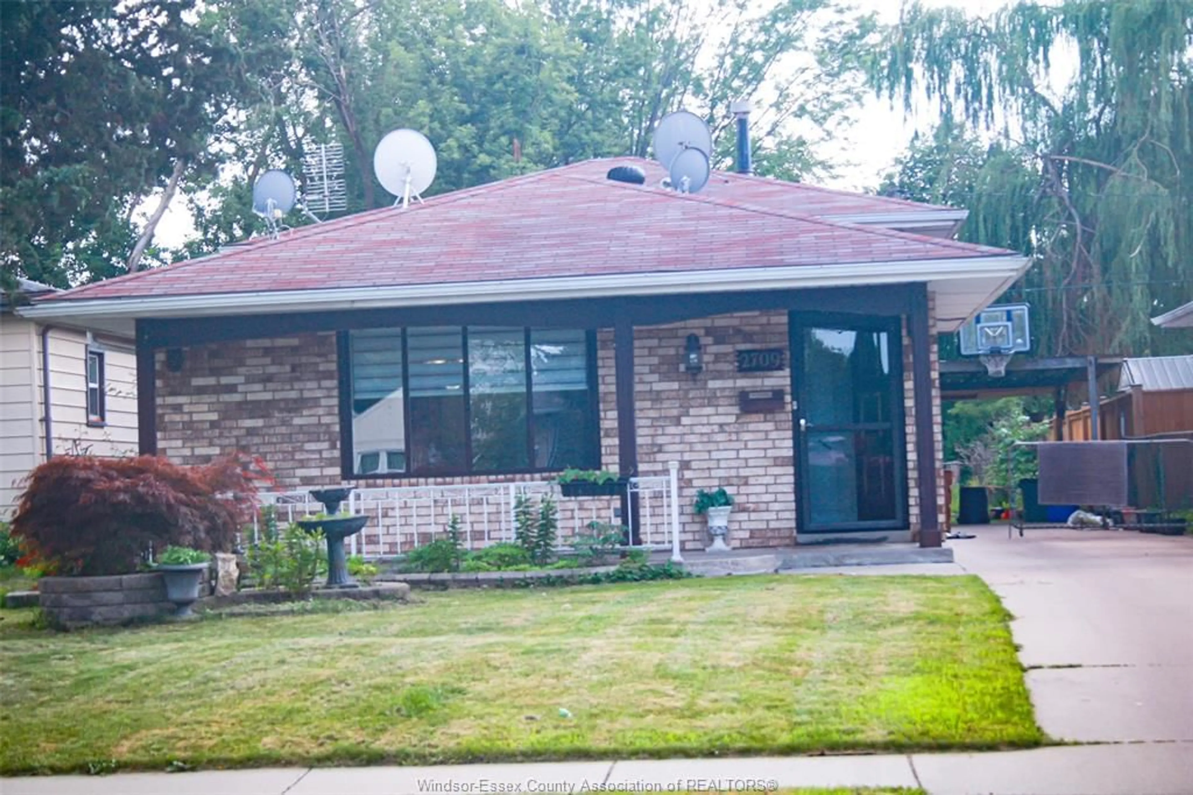 Home with brick exterior material, street for 2709 CLEMENCEAU, Windsor Ontario N8T 2P9