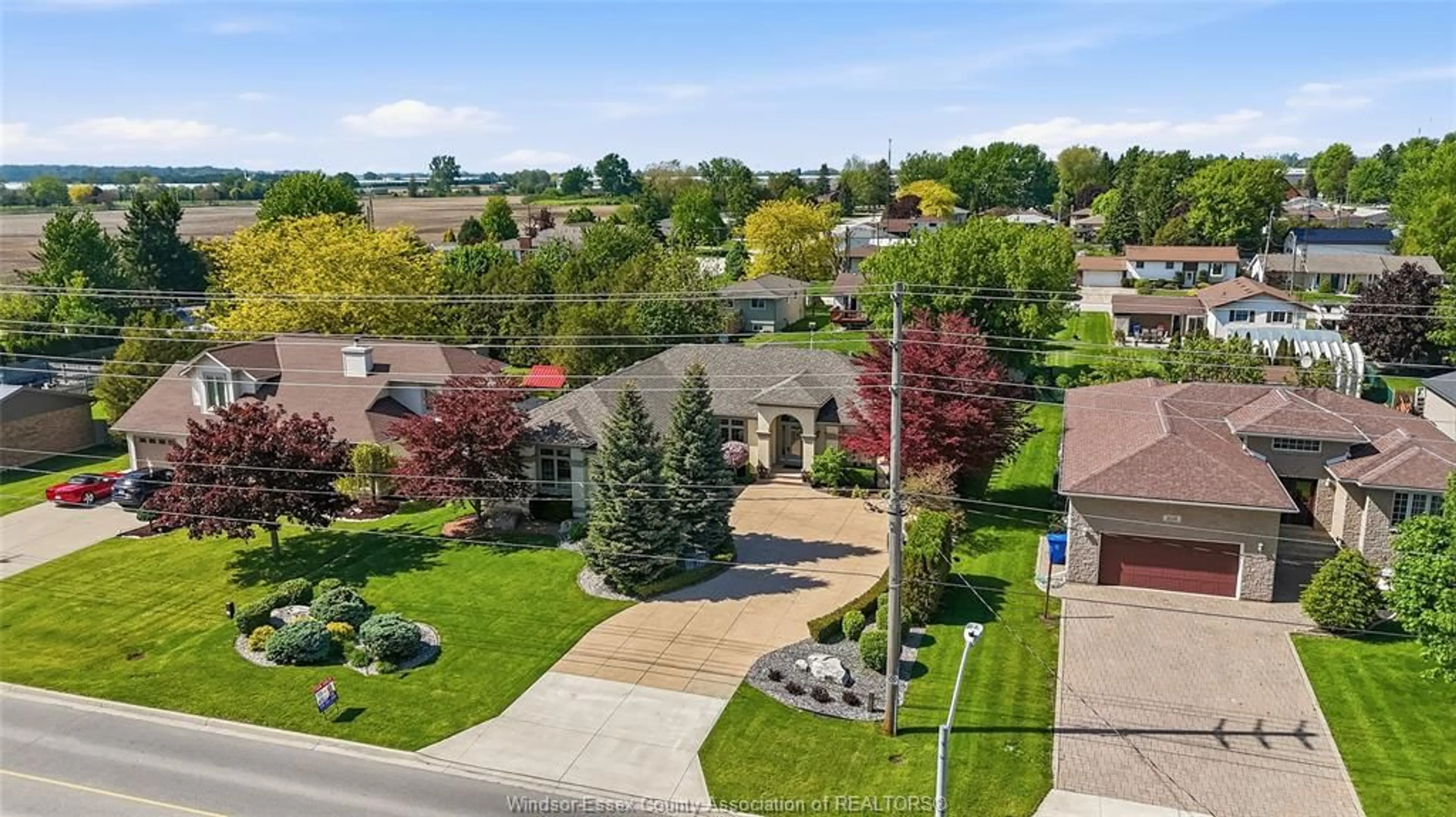 A pic from outside/outdoor area/front of a property/back of a property/a pic from drone, street for 1612 Road 2, Kingsville Ontario N0P 2G0