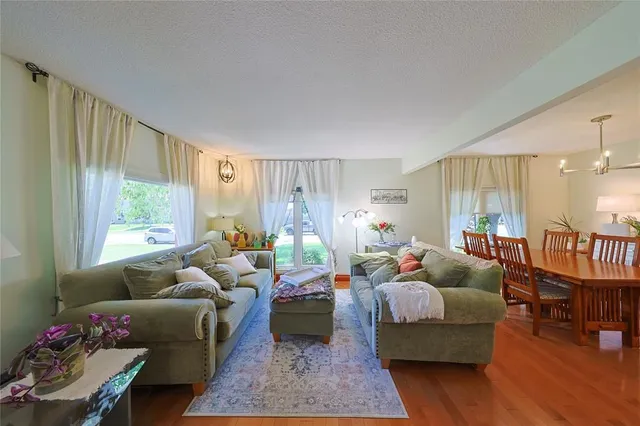 22 Turner Dr, Sarnia 2