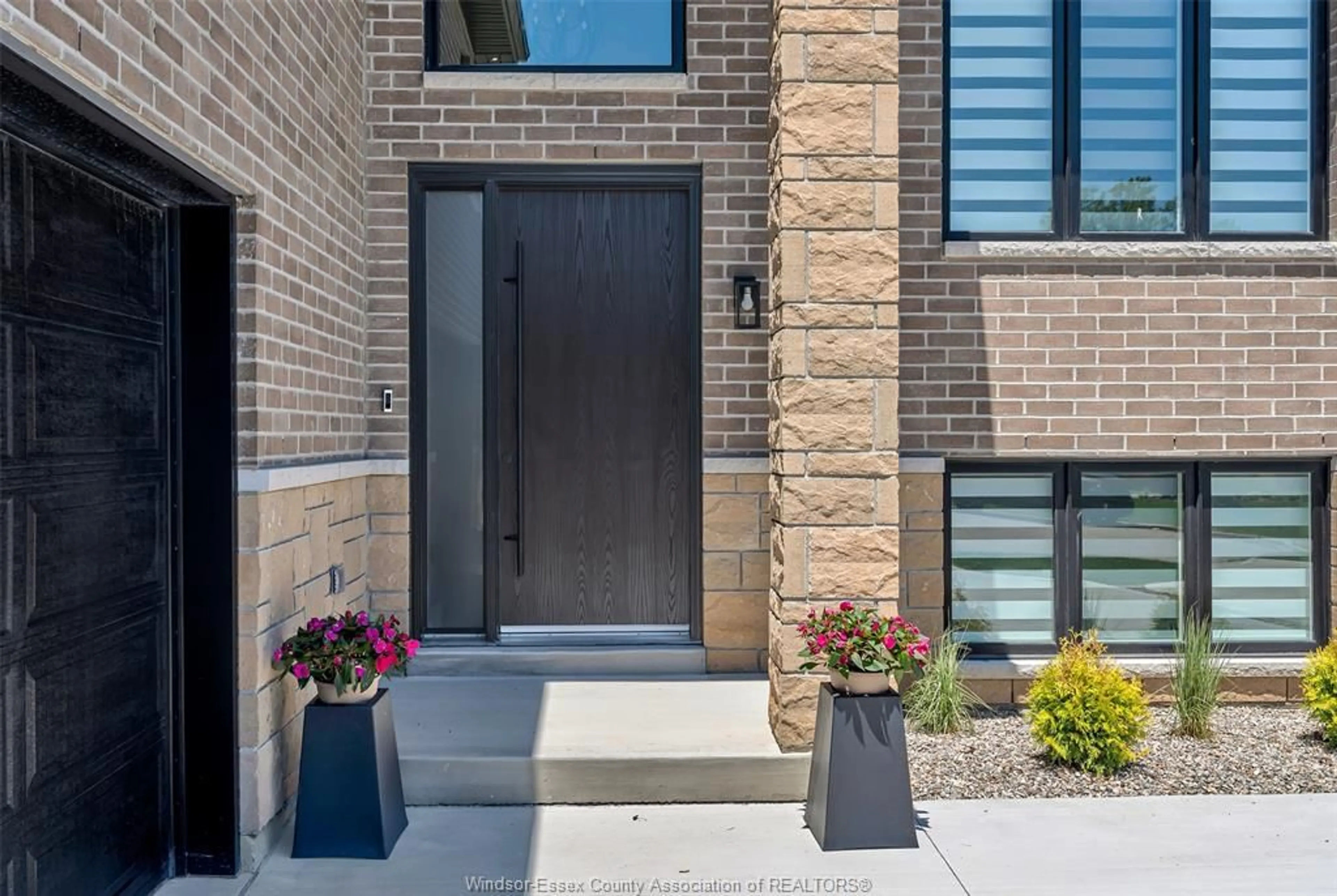 Home with brick exterior material, street for 3851 RONALD Ave, Windsor Ontario N9G 1N2