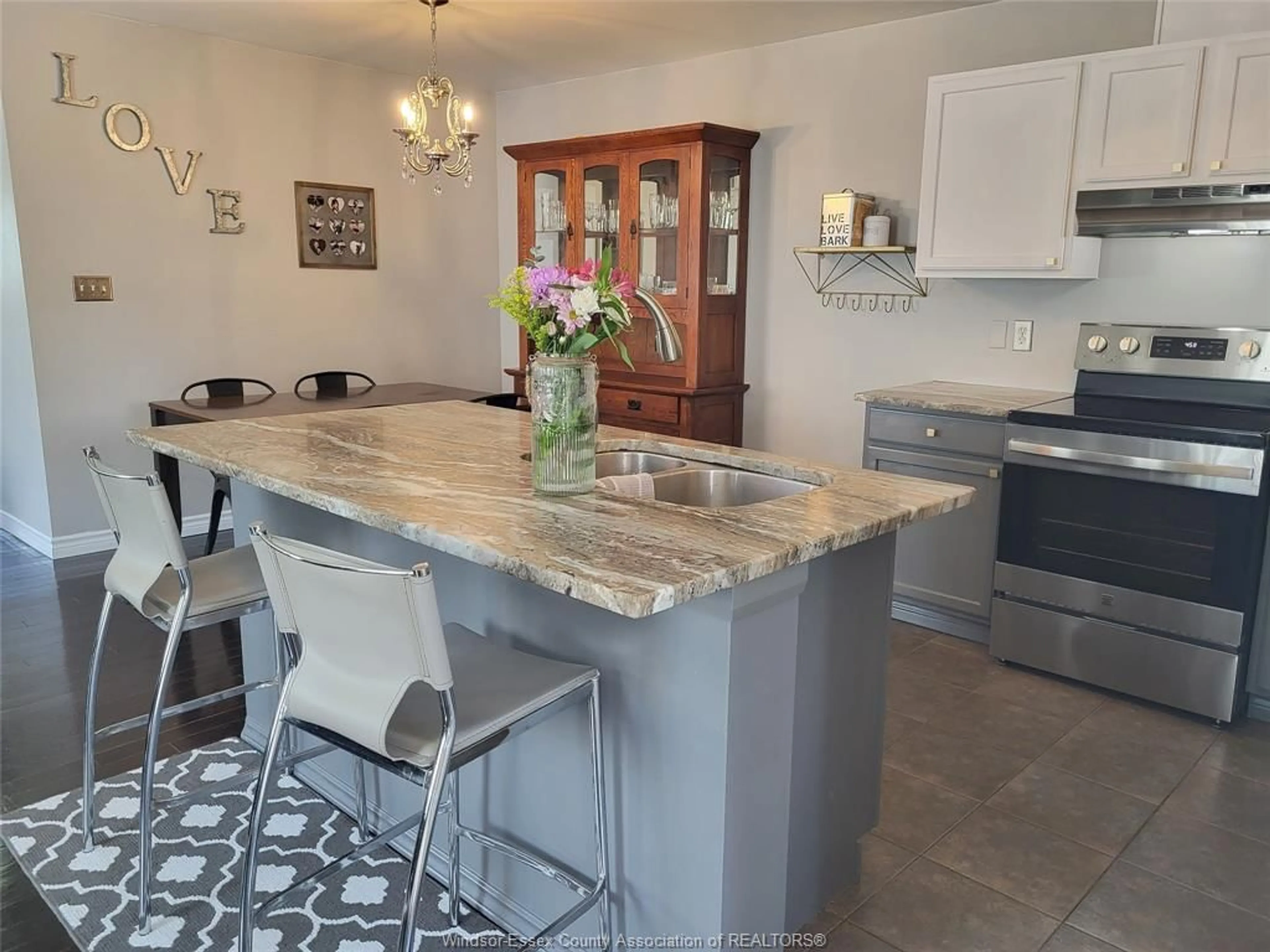 Open concept kitchen, ceramic/tile floor for 2324 LAMONT St, Windsor Ontario N9E 4X3