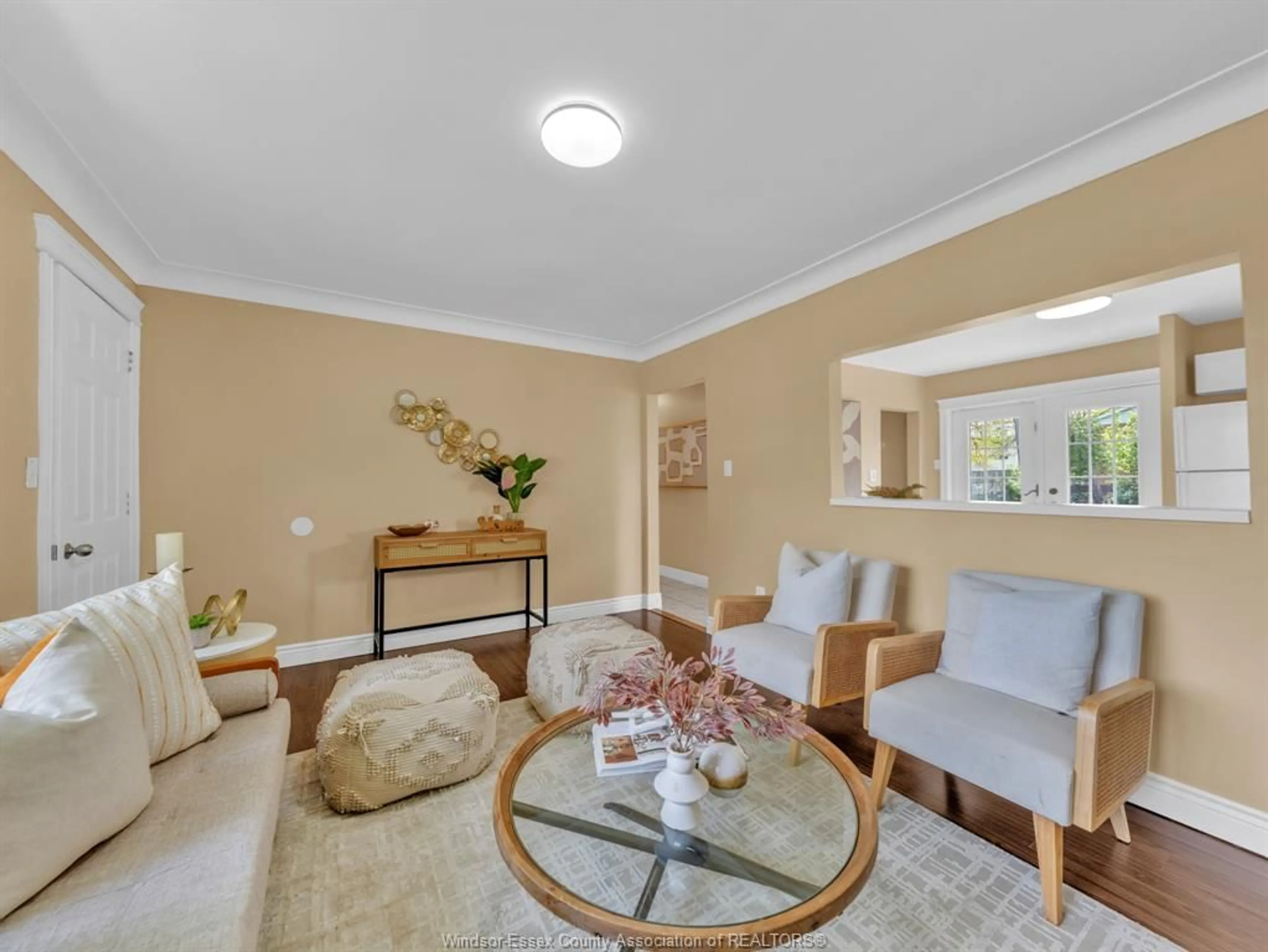 Living room with furniture, unknown for 1583 FERNDALE Ave, Windsor Ontario N8T 2K3