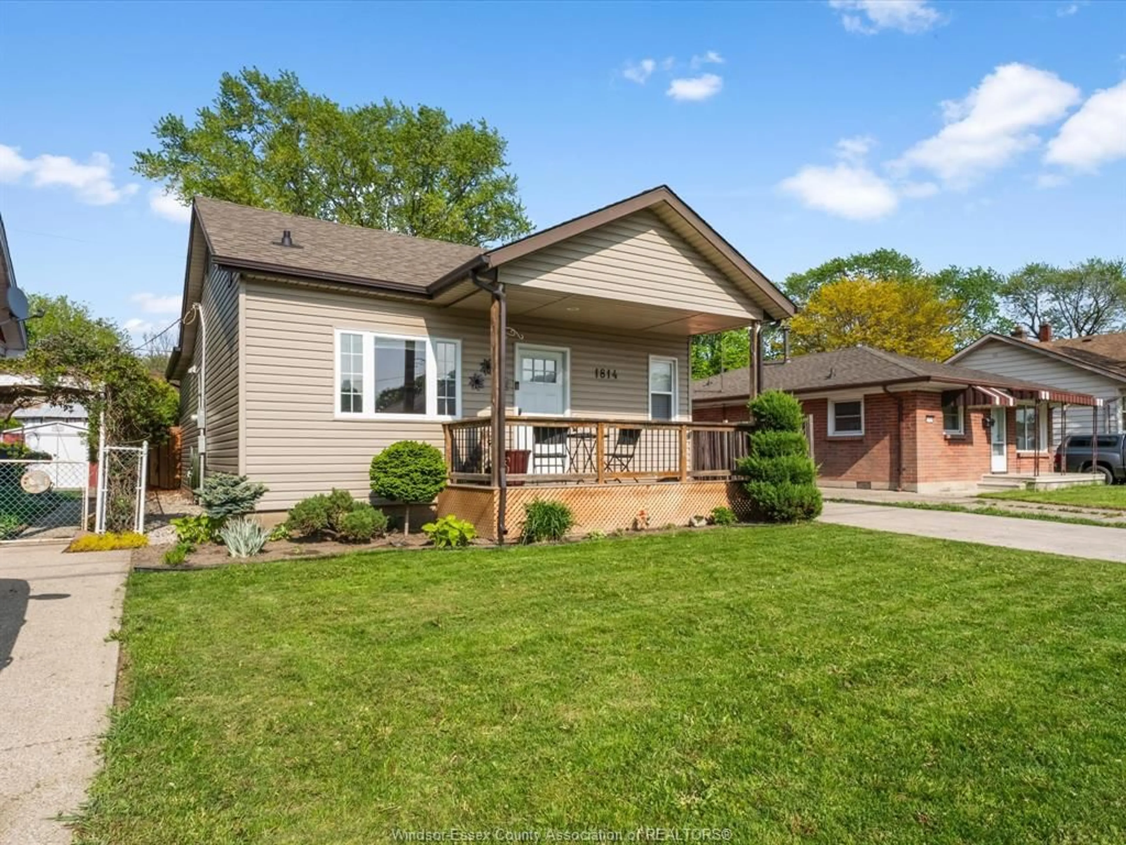 Home with brick exterior material, street for 1814 Central Ave, Windsor Ontario N8W 4H7