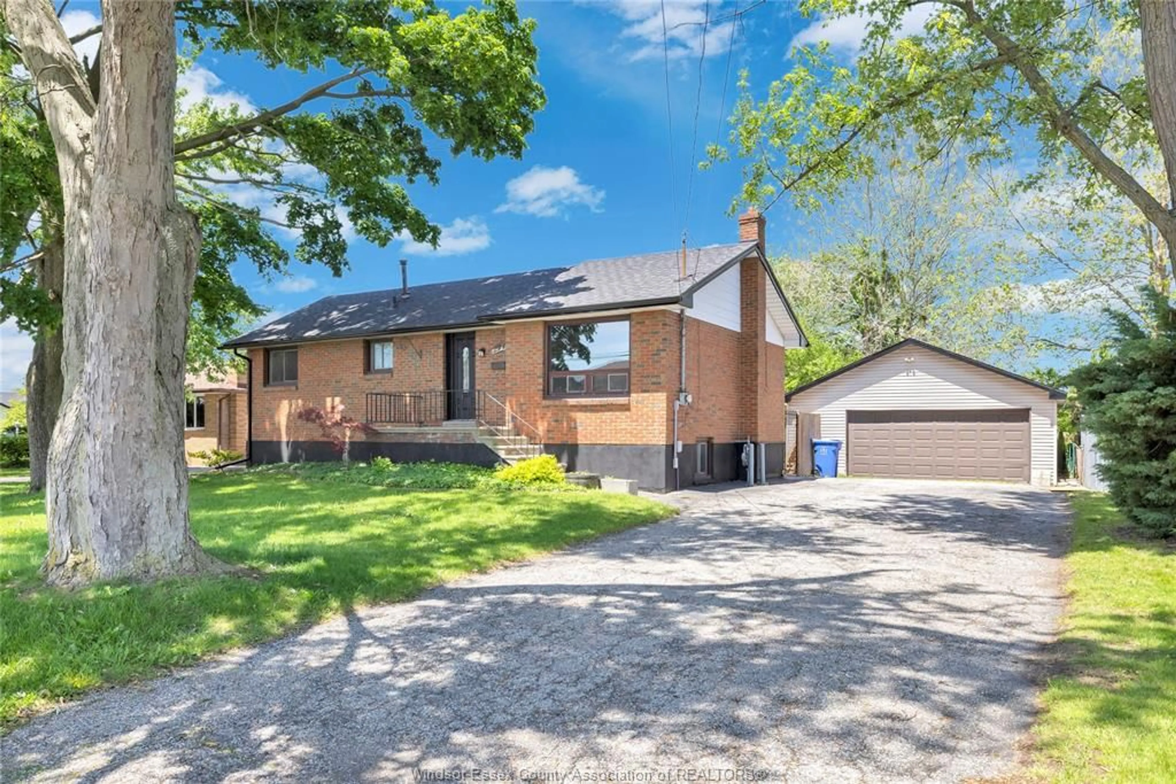 Home with brick exterior material, street for 2440 COUSINEAU, LaSalle Ontario N9H 1C1