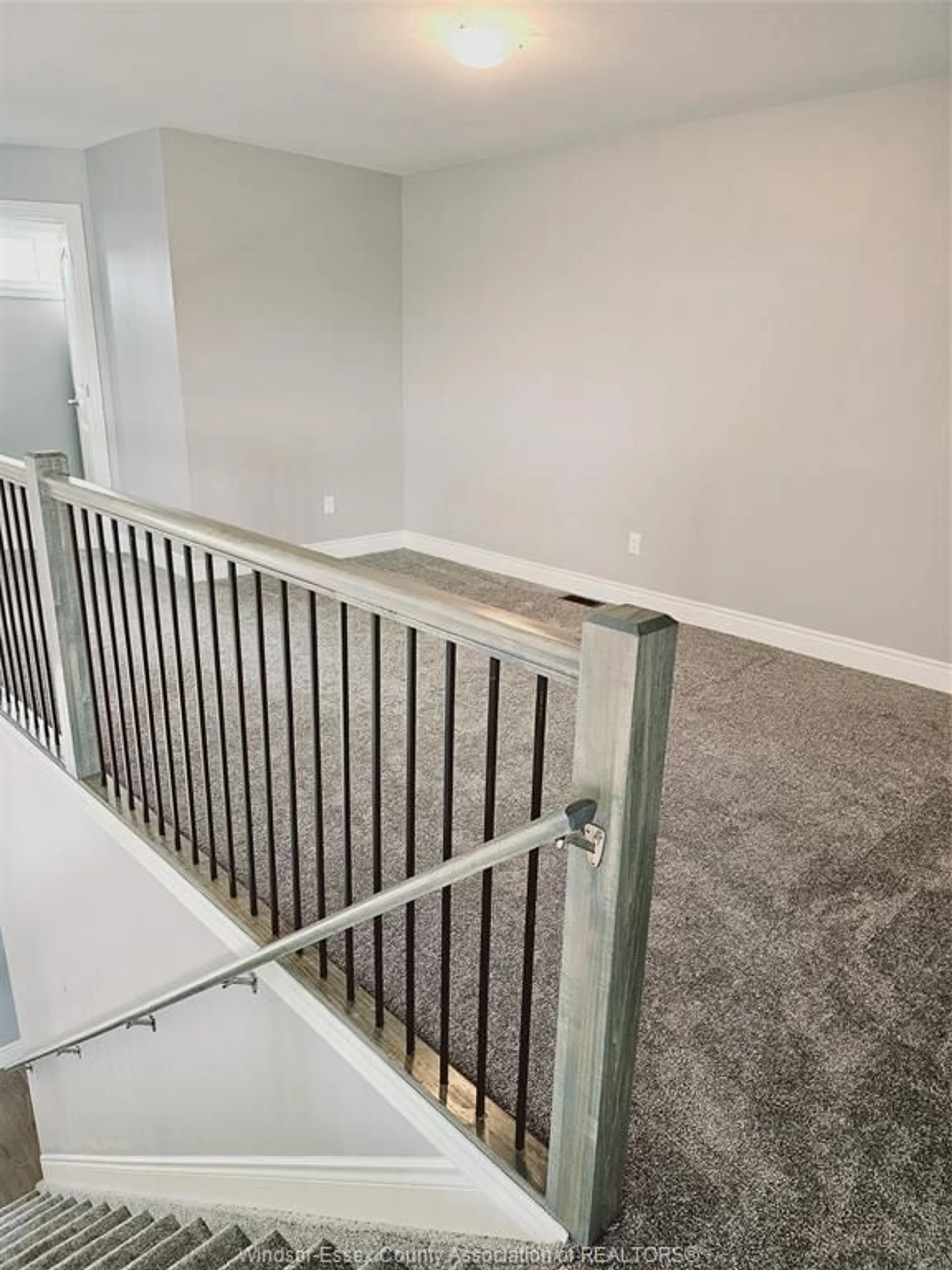 Stairs for 503 WATER Rd, Amherstburg Ontario N9V 0H1