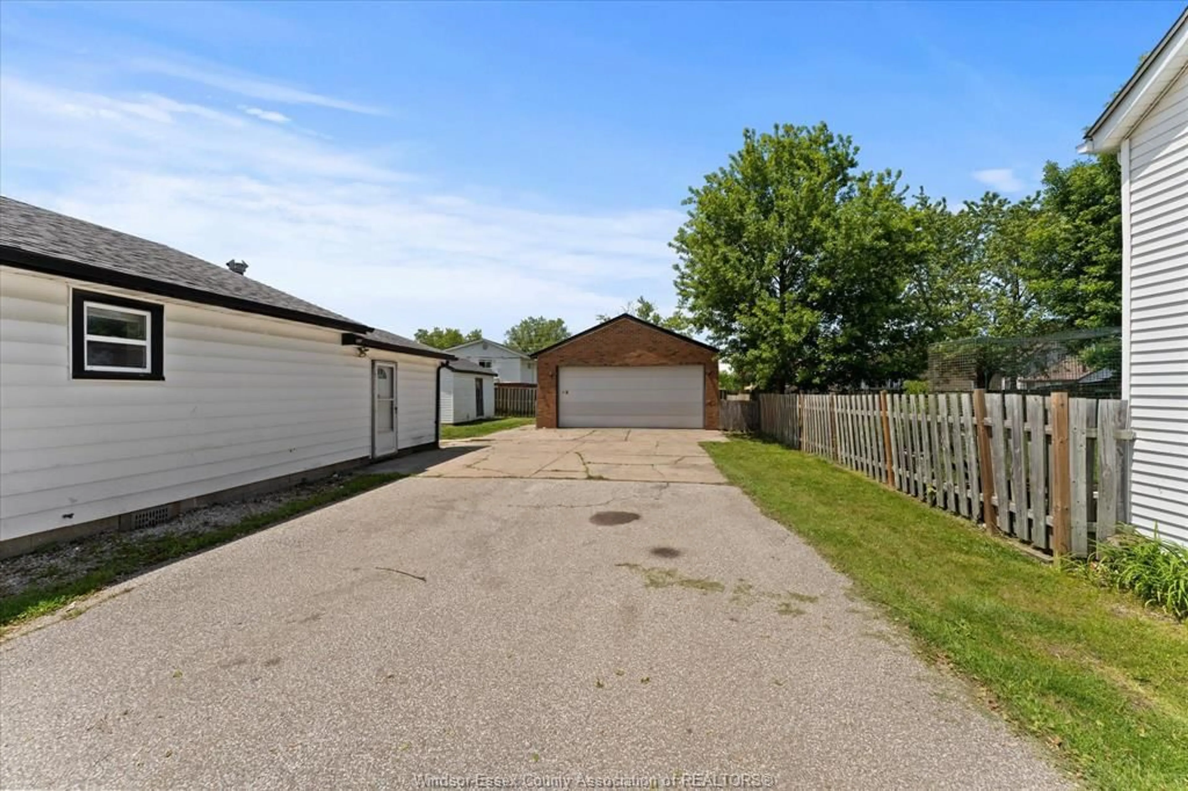 Unknown for 510 ARQUETTE Ave, Essex Ontario N0R 1J0