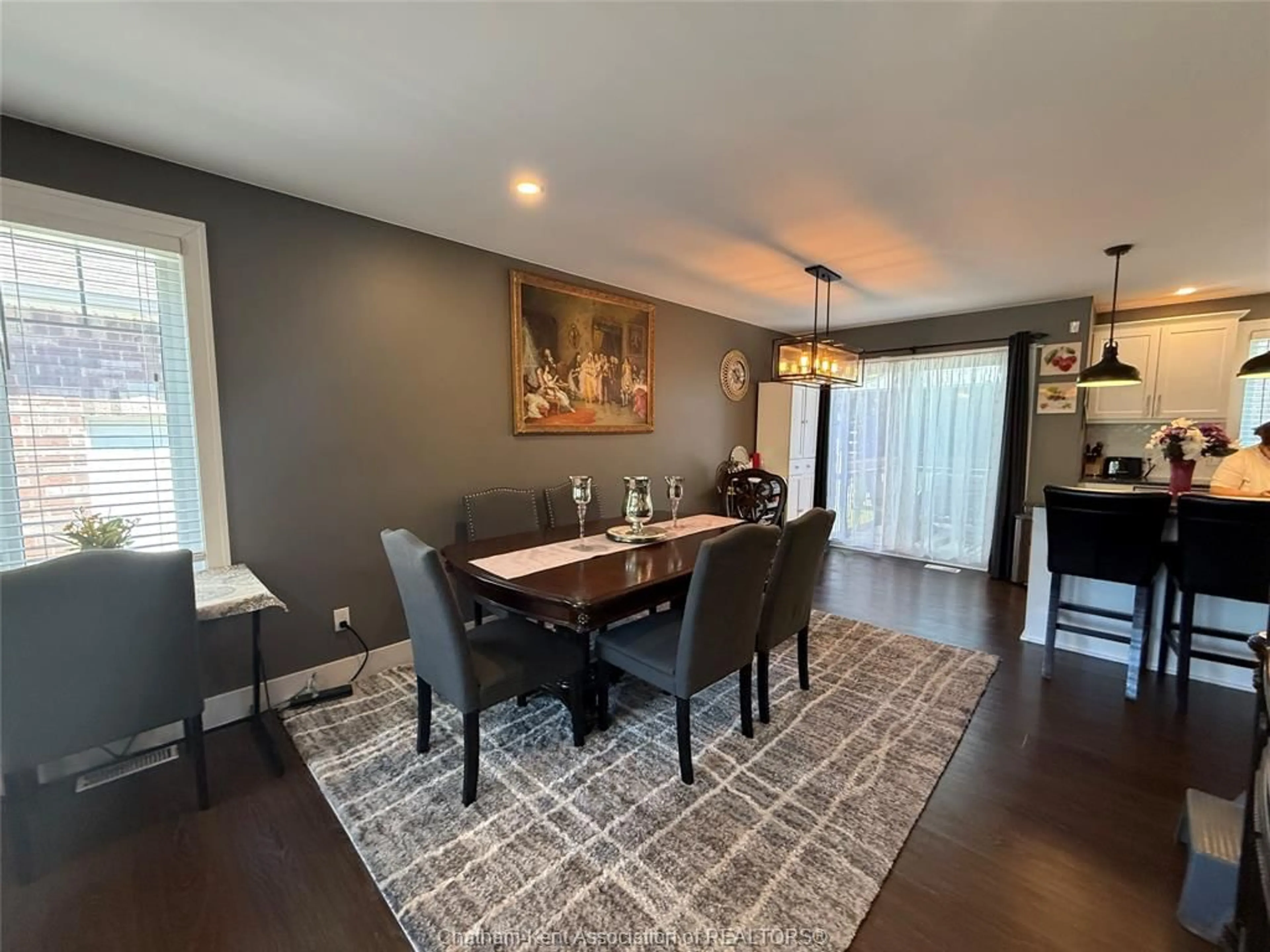 Dining room, wood/laminate floor for 15 LISGAR St, Chatham Ontario N7M 5C7
