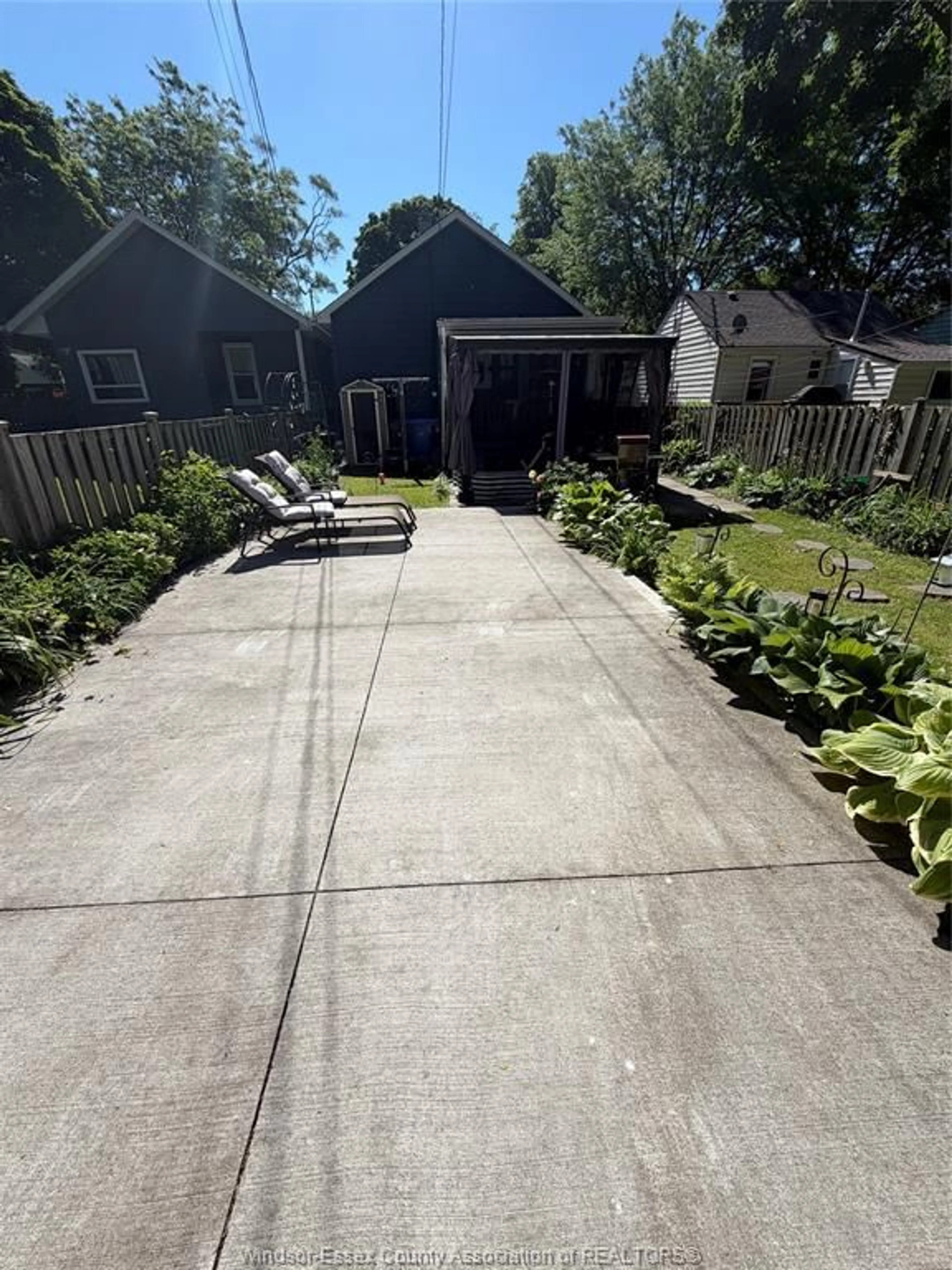 Patio, street for 3612 KING, Windsor Ontario N9C 1P5