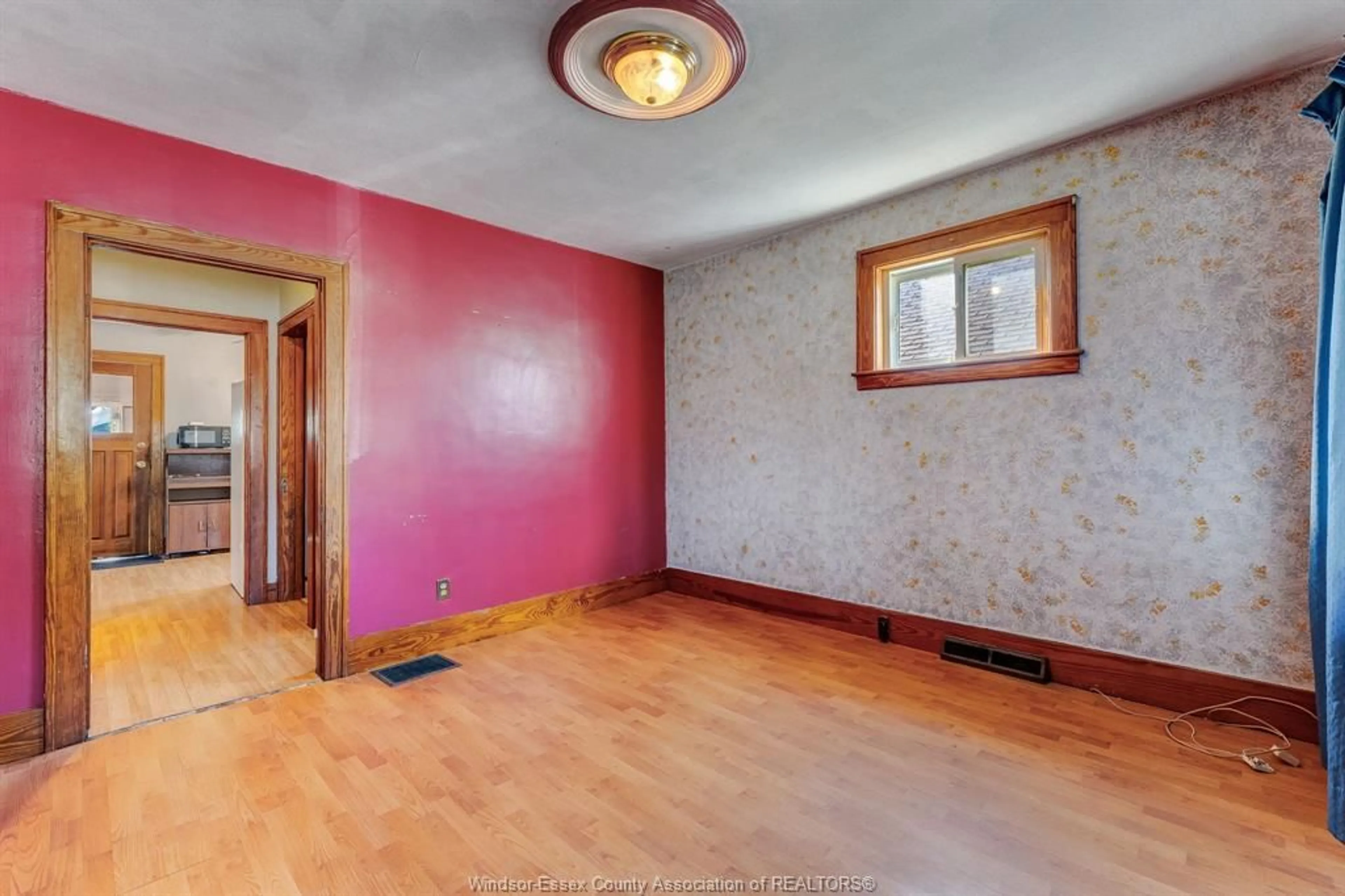 A pic of a room for 1634 Albert, Windsor Ontario N8Y 3R5