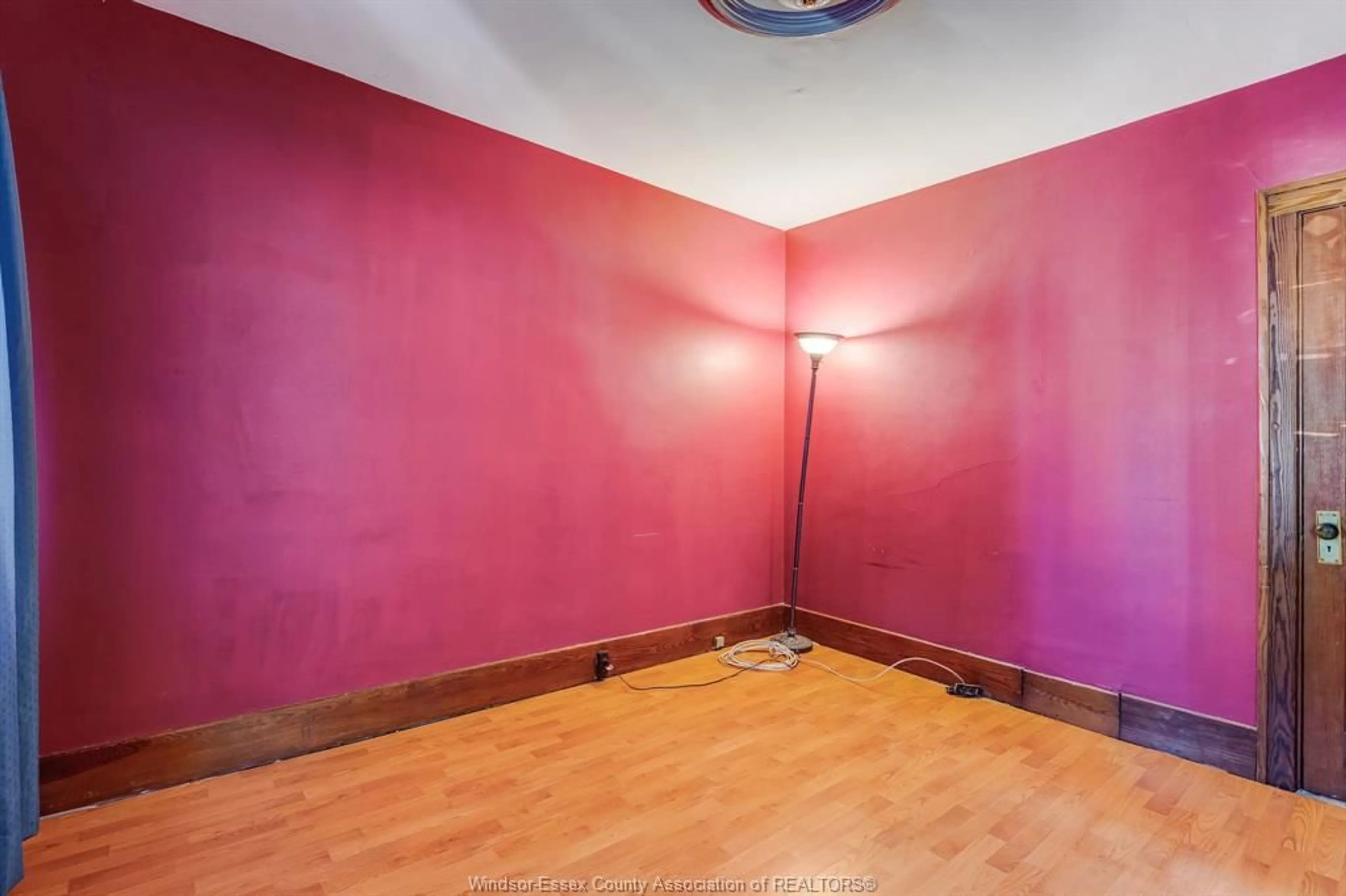 A pic of a room for 1634 Albert, Windsor Ontario N8Y 3R5