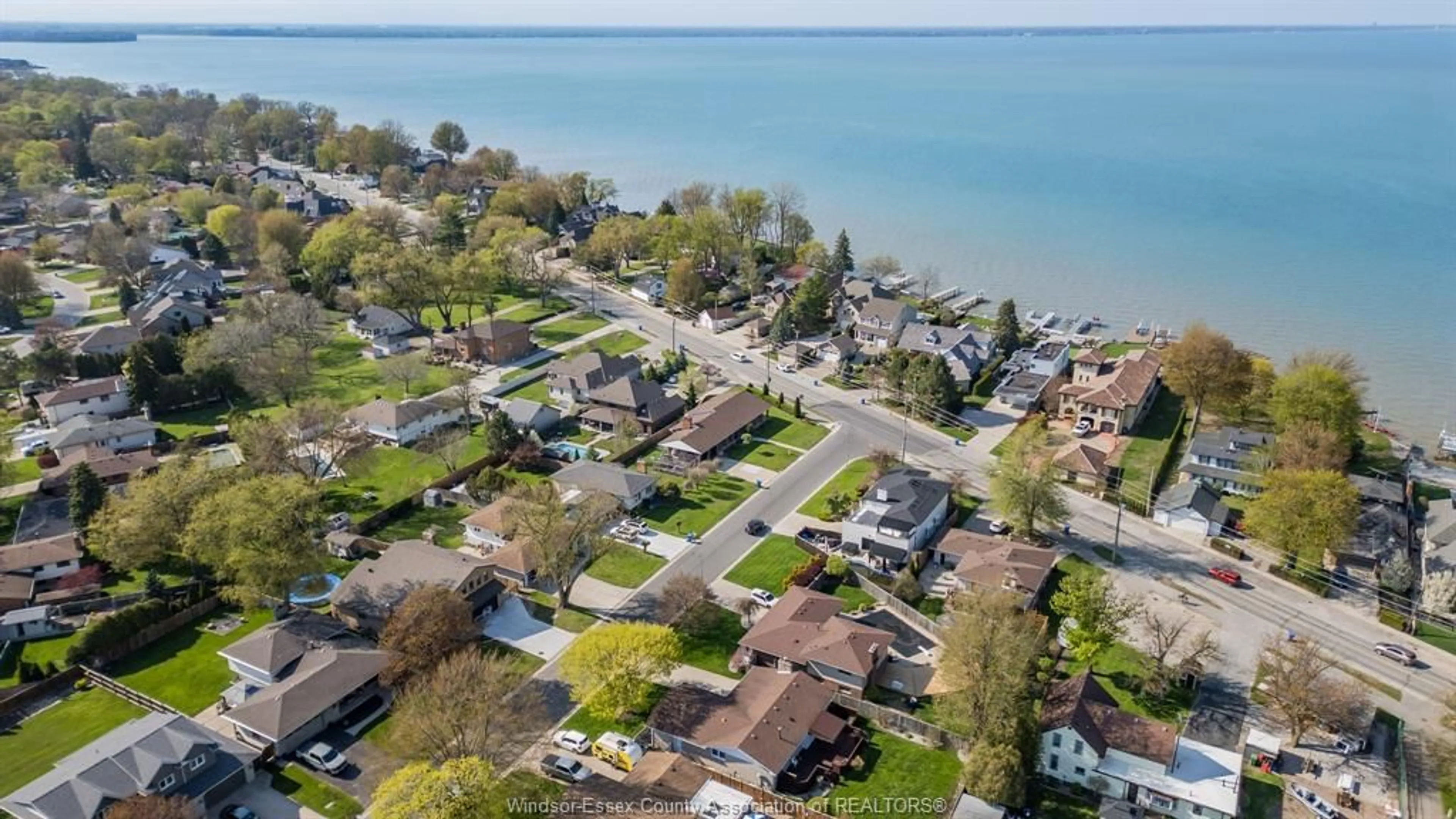 A pic from outside/outdoor area/front of a property/back of a property/a pic from drone, water/lake/river/ocean view for 109 CENTENNIAL, Tecumseh Ontario N8N 2N7