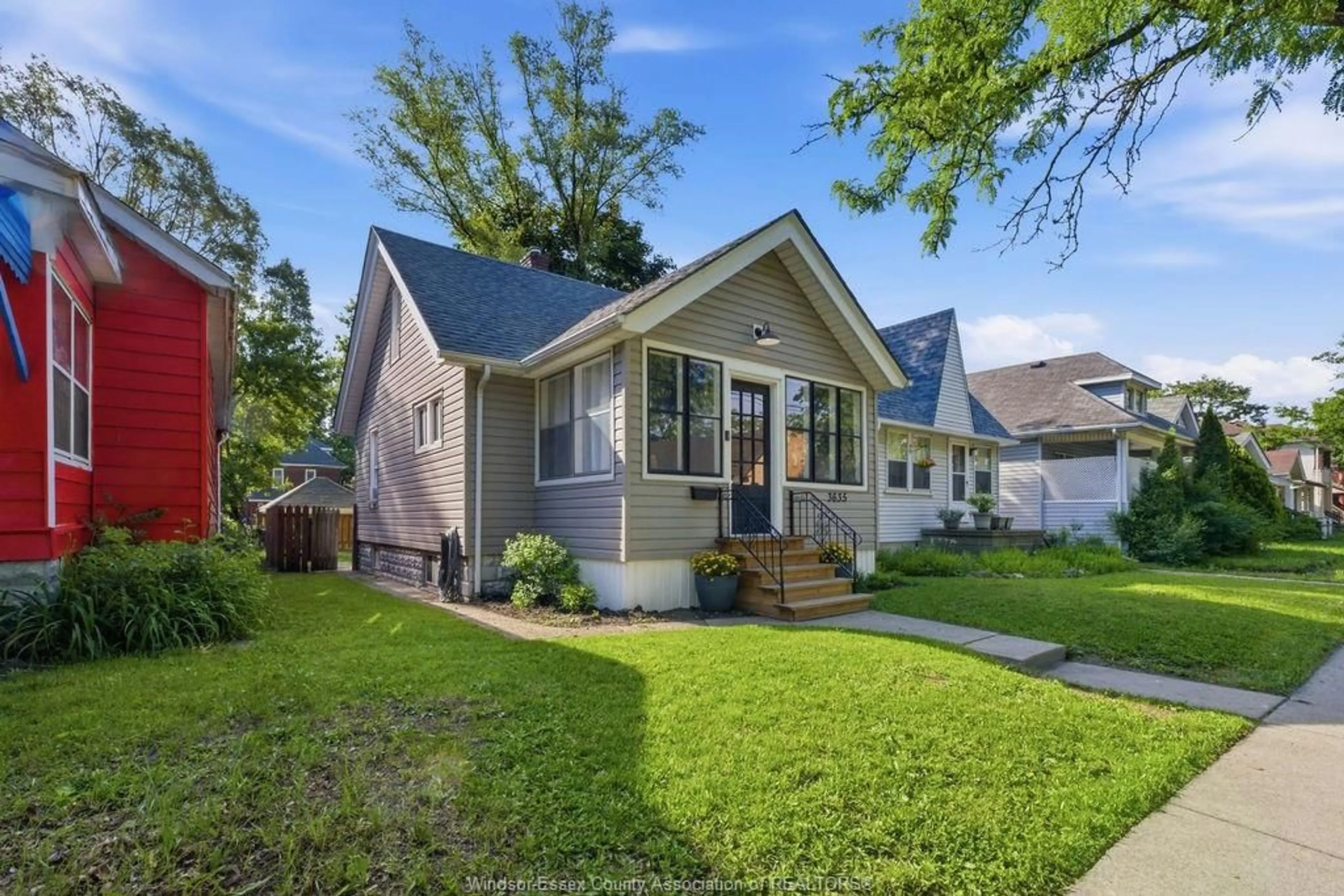 Home with vinyl exterior material, street for 3635 PETER St, Windsor Ontario N9C 1J8