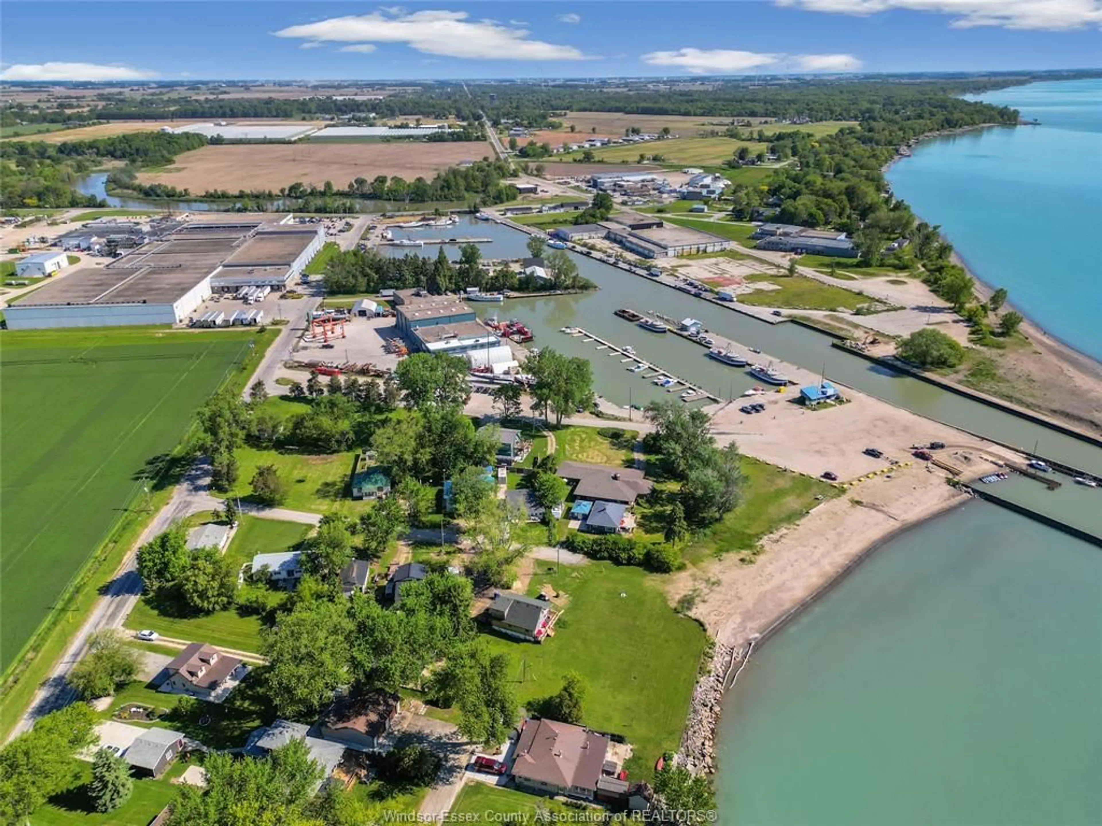 A pic from outside/outdoor area/front of a property/back of a property/a pic from drone, water/lake/river/ocean view for 330 MILO, Leamington Ontario M0P 2P0