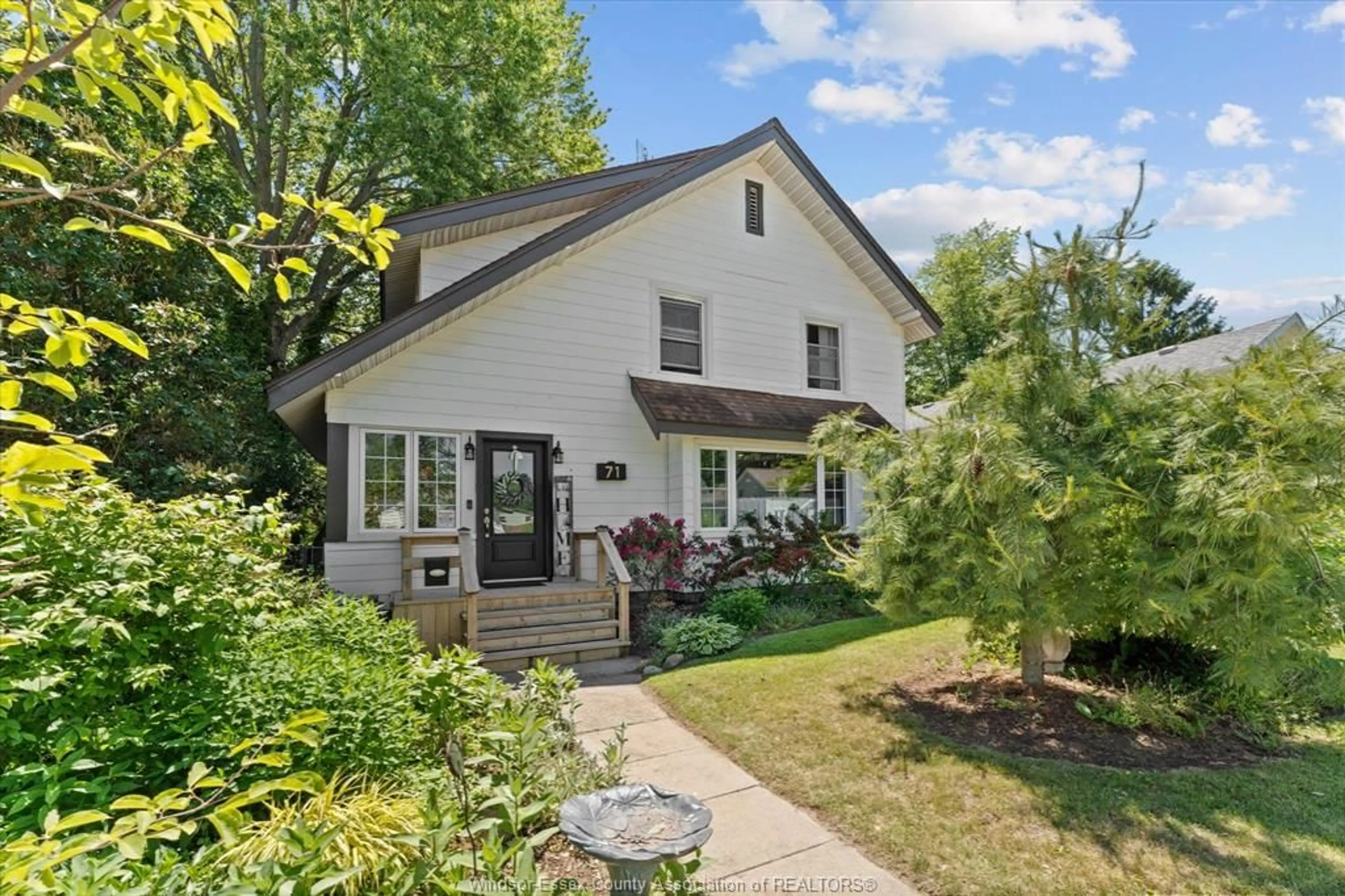 Unknown for 71 PEARL St, Kingsville Ontario N9Y 1V5